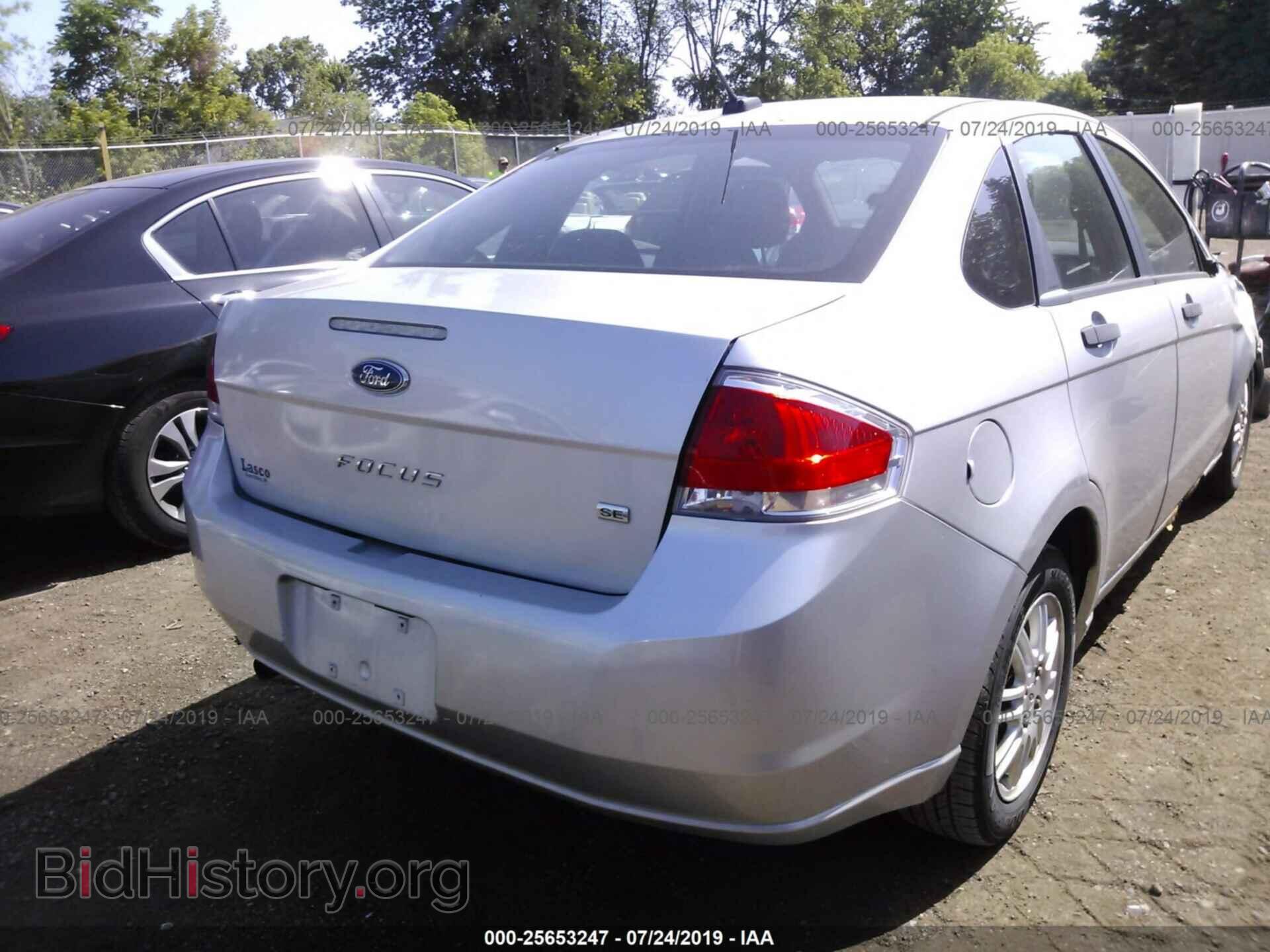 2011 FORD FOCUS - VIN: 1FAHP3FN6BW185020 - Фото 4