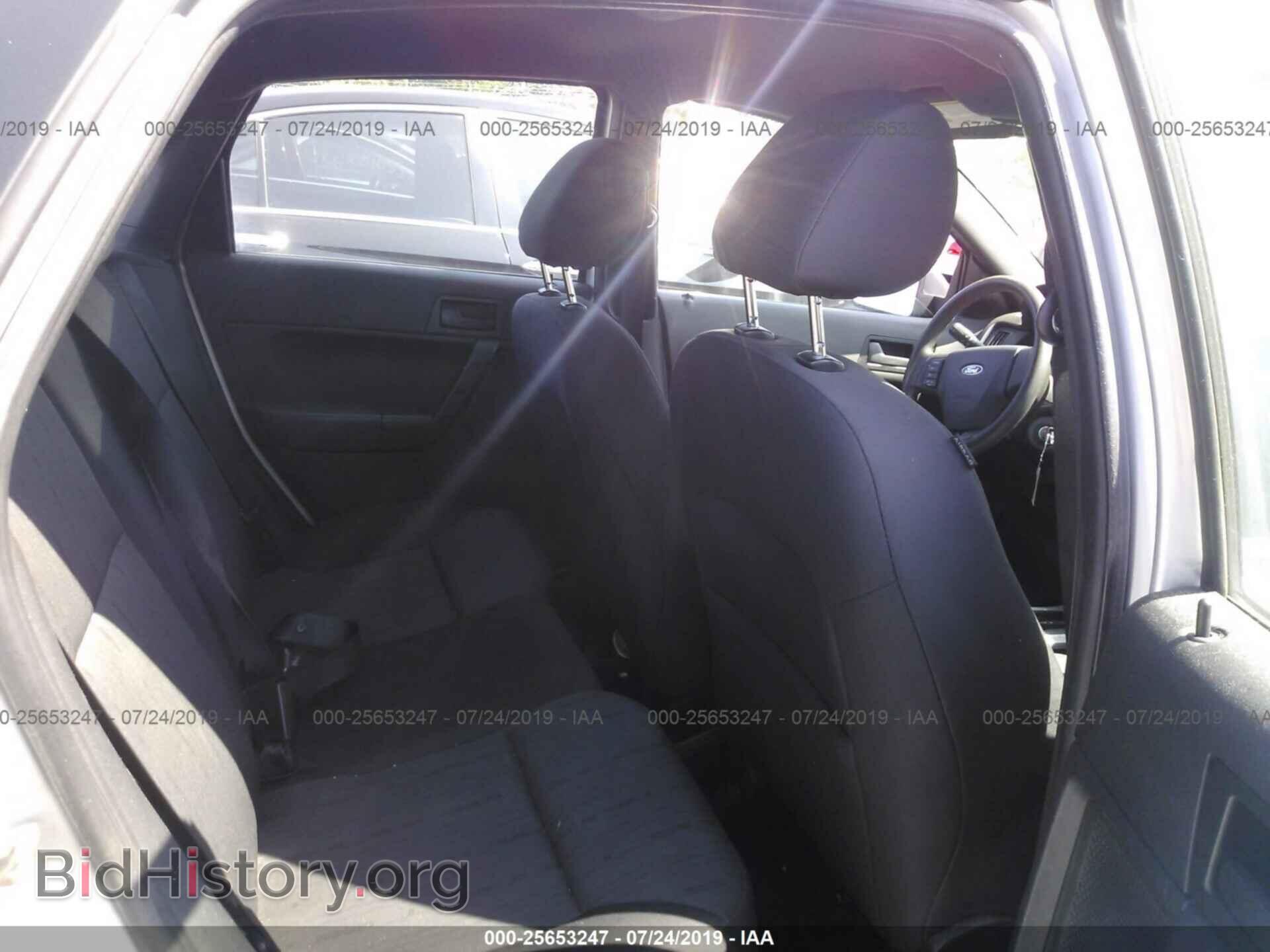 2011 FORD FOCUS - VIN: 1FAHP3FN6BW185020 - Фото 8