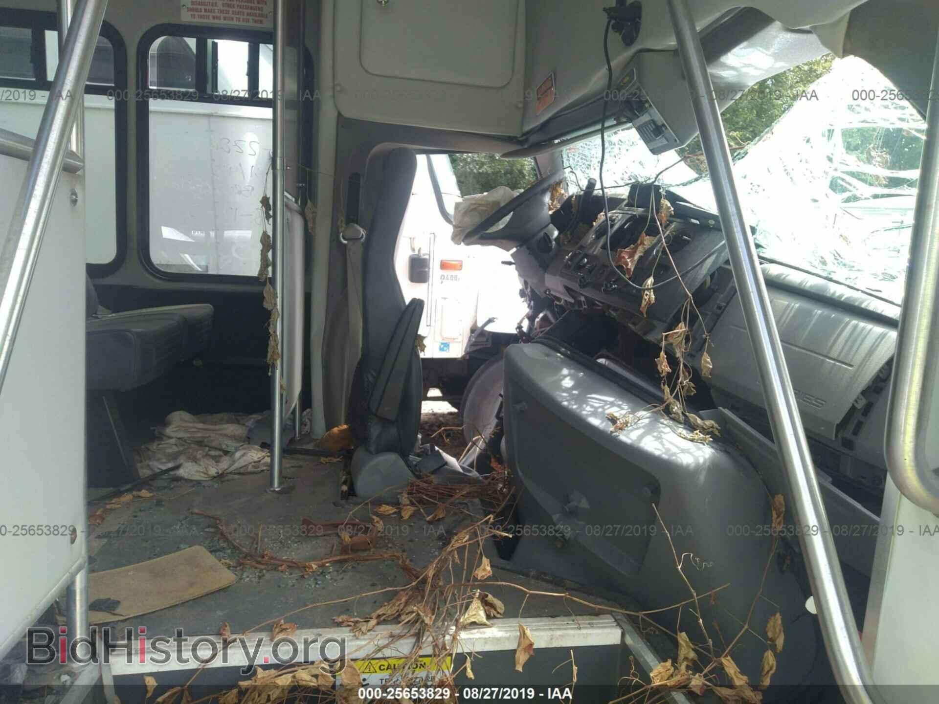 2017 FORD ECONOLINE - VIN: 1FDEE3FS9HDC19301 - Фото 5