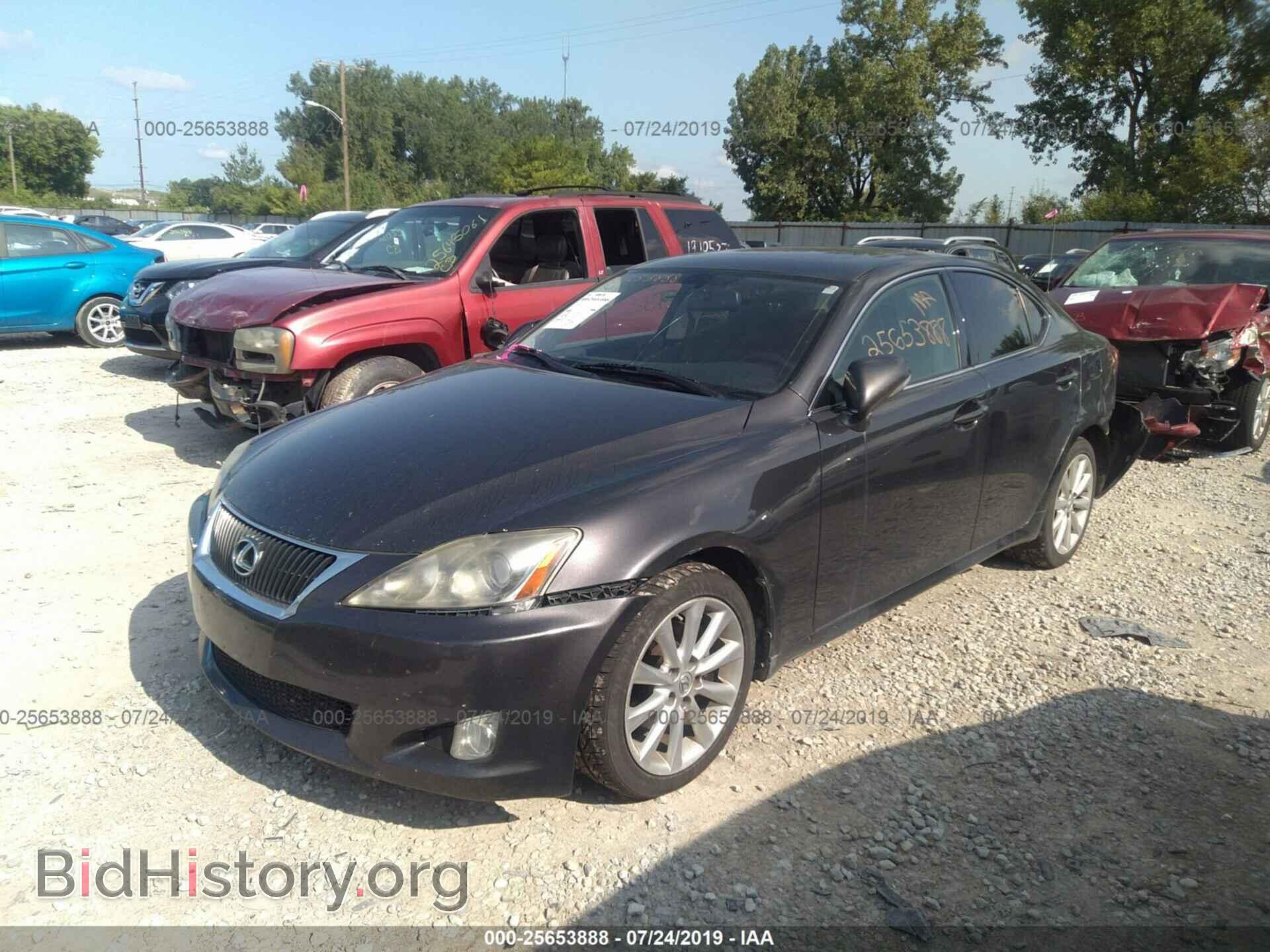 2010 LEXUS IS - VIN: JTHCF5C28A5037418 - Фото 2