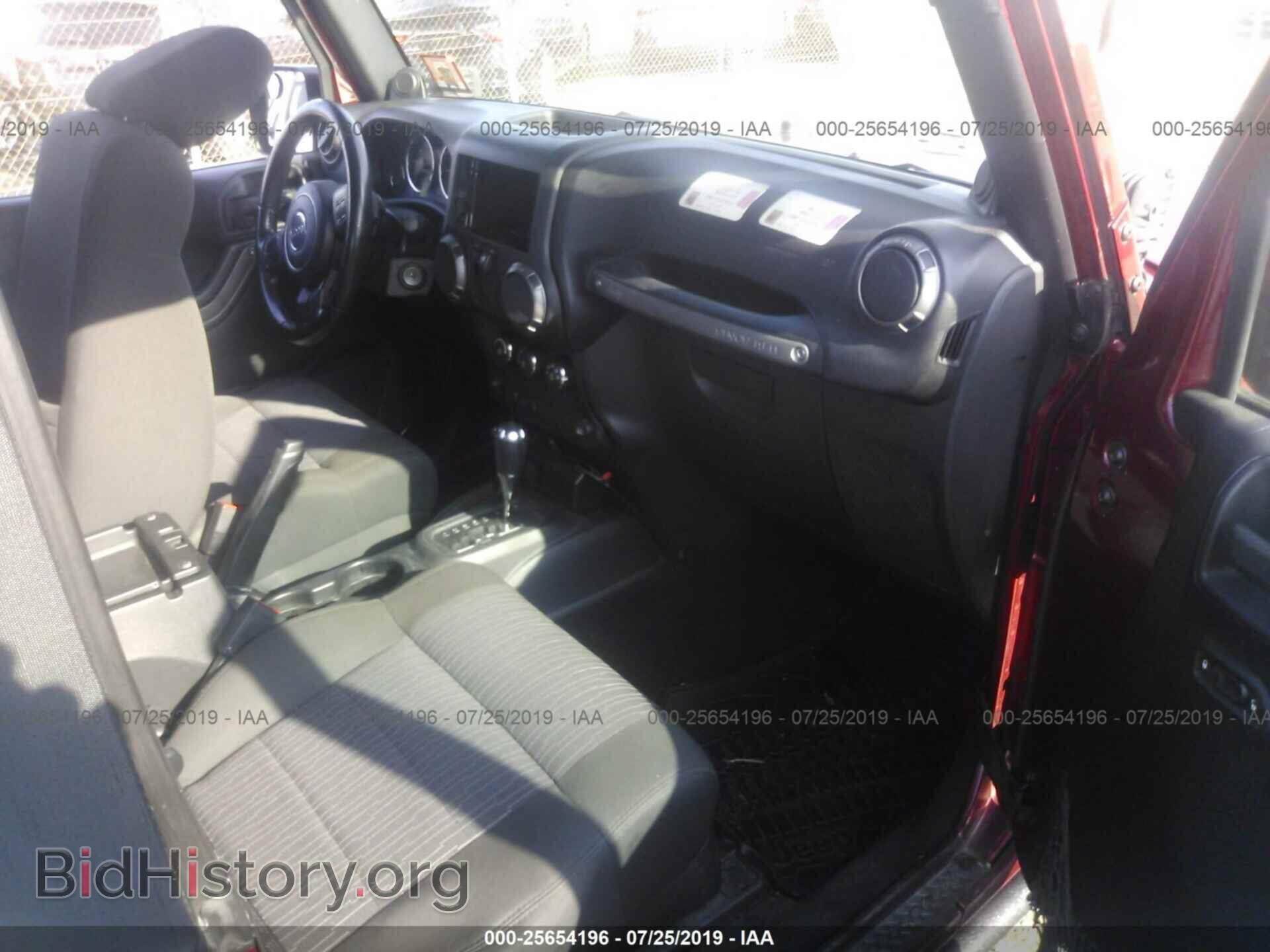 2011 JEEP WRANGLER - VIN: 1J4AA2D1XBL524798 - Фото 5