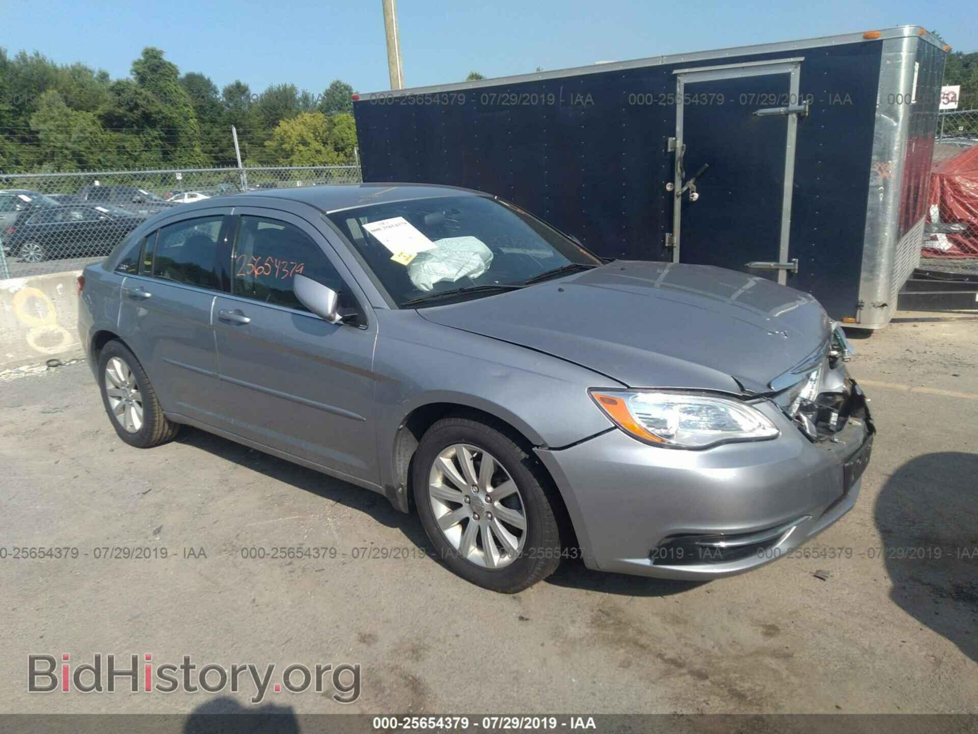 Photo 1C3CCBBB0DN714822 - CHRYSLER 200 2013