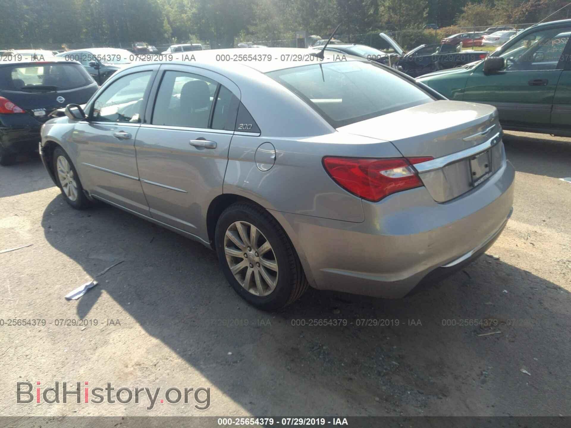 2013 CHRYSLER 200 - VIN: 1C3CCBBB0DN714822 - Photo 3