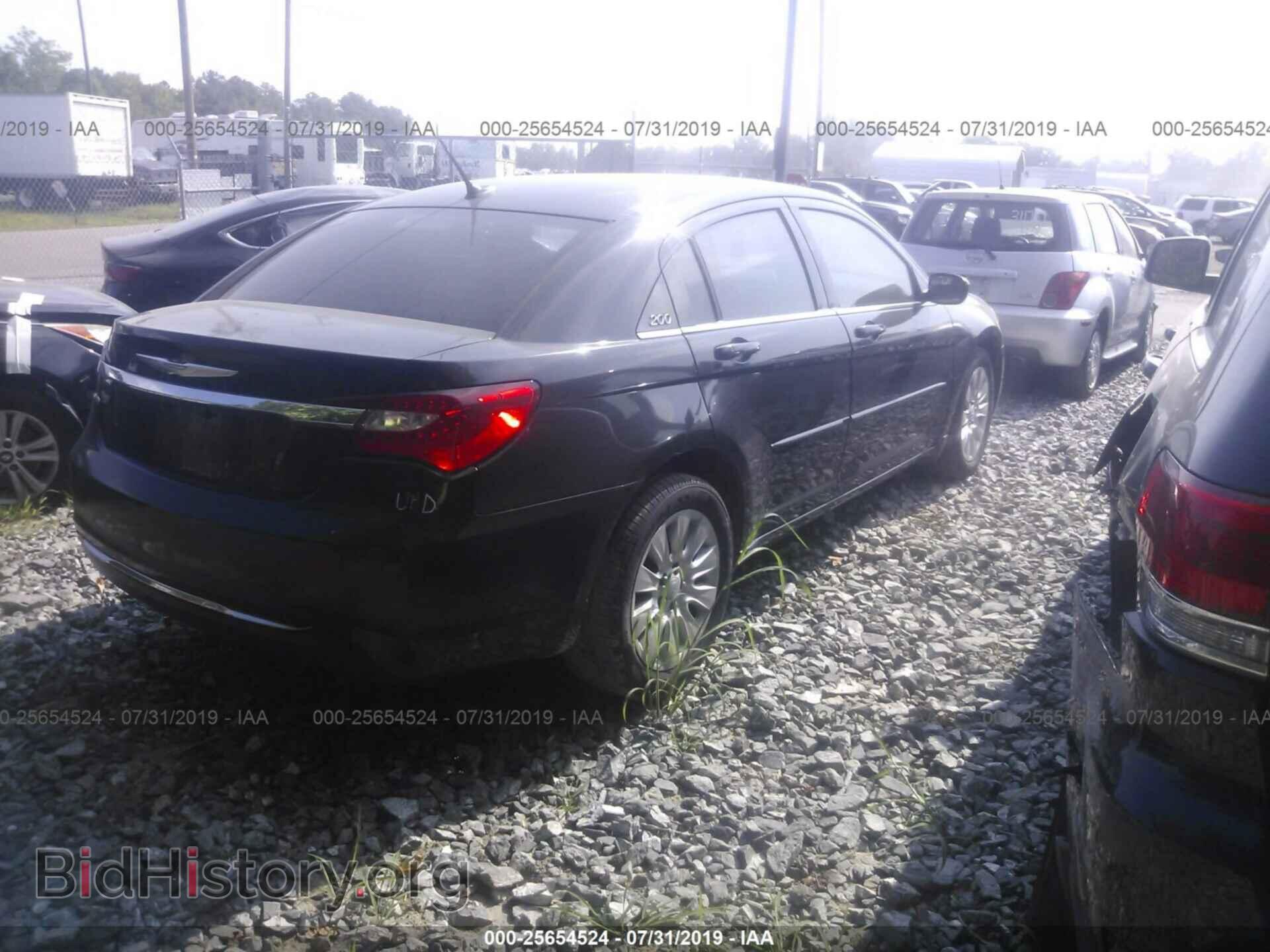 2012 CHRYSLER 200 - VIN: 1C3CCBAB6CN271981 - Фото 4