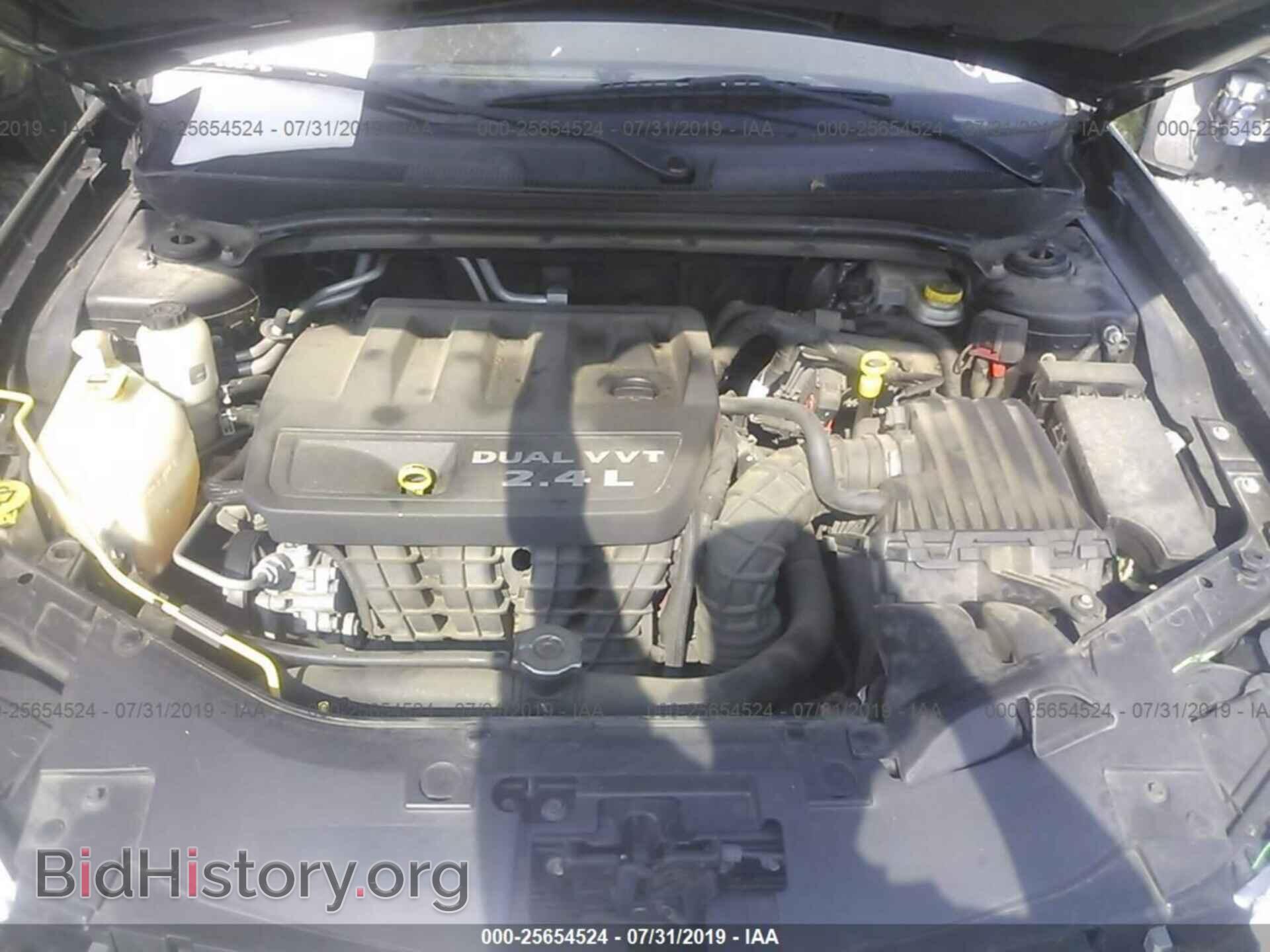 2012 CHRYSLER 200 - VIN: 1C3CCBAB6CN271981 - Фото 10