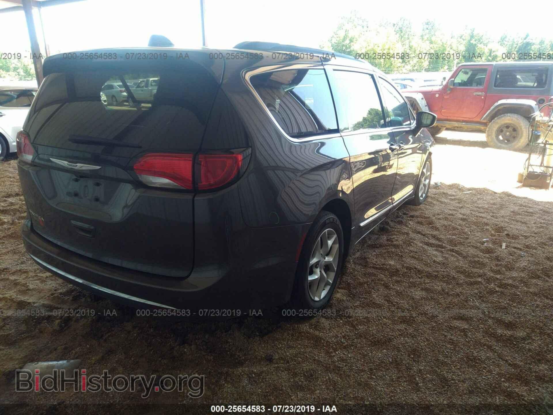 2017 CHRYSLER PACIFICA - VIN: 2C4RC1BG1HR552090 - Фото 4
