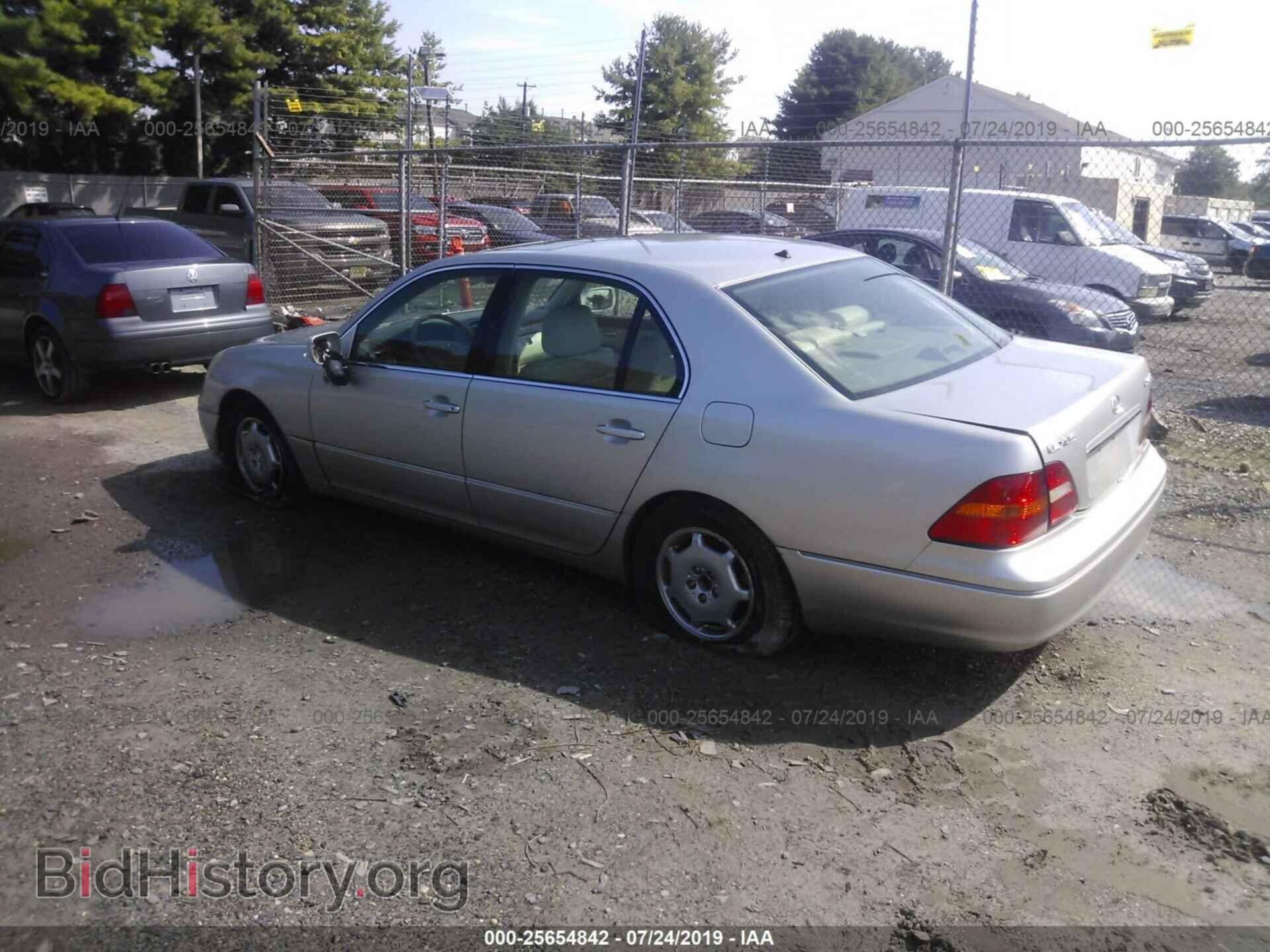 2002 LEXUS LS - VIN: JTHBN30F020053122 - Фото 3