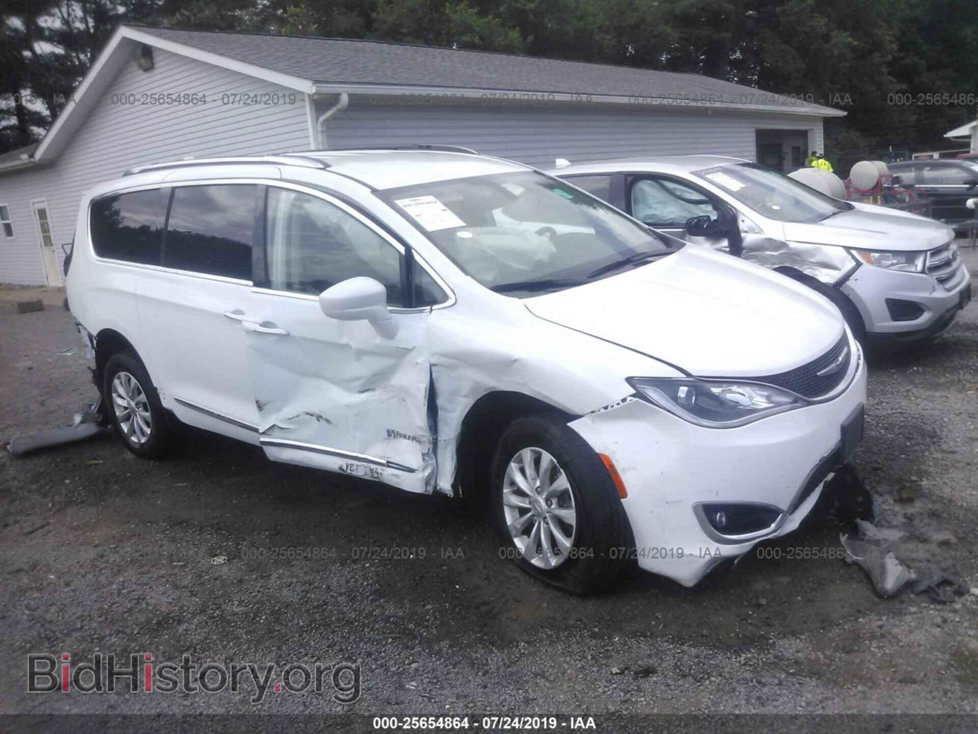 Фотография 2C4RC1BG2JR365639 - CHRYSLER PACIFICA 2018