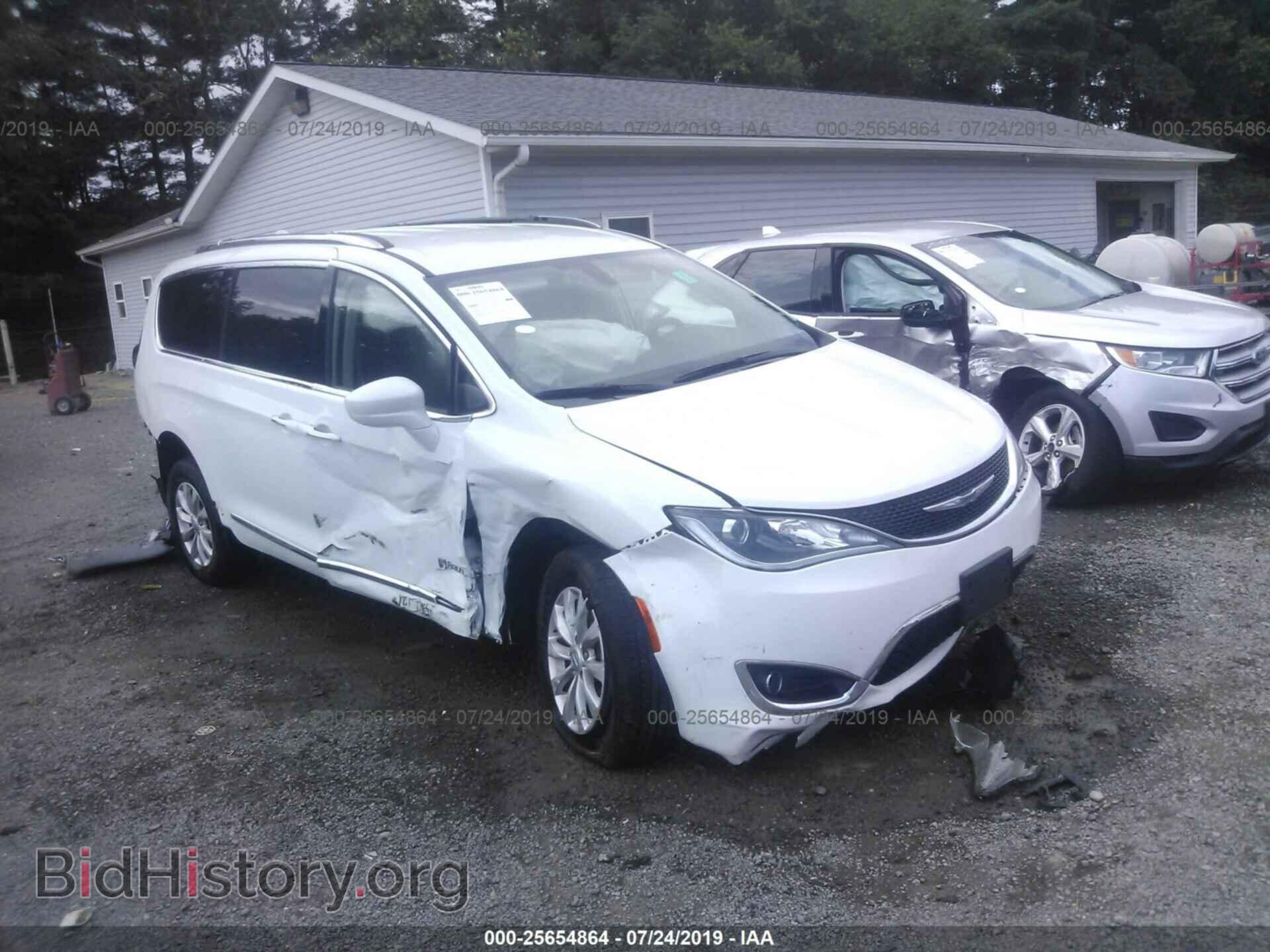 2018 CHRYSLER PACIFICA - VIN: 2C4RC1BG2JR365639 - Фото 6