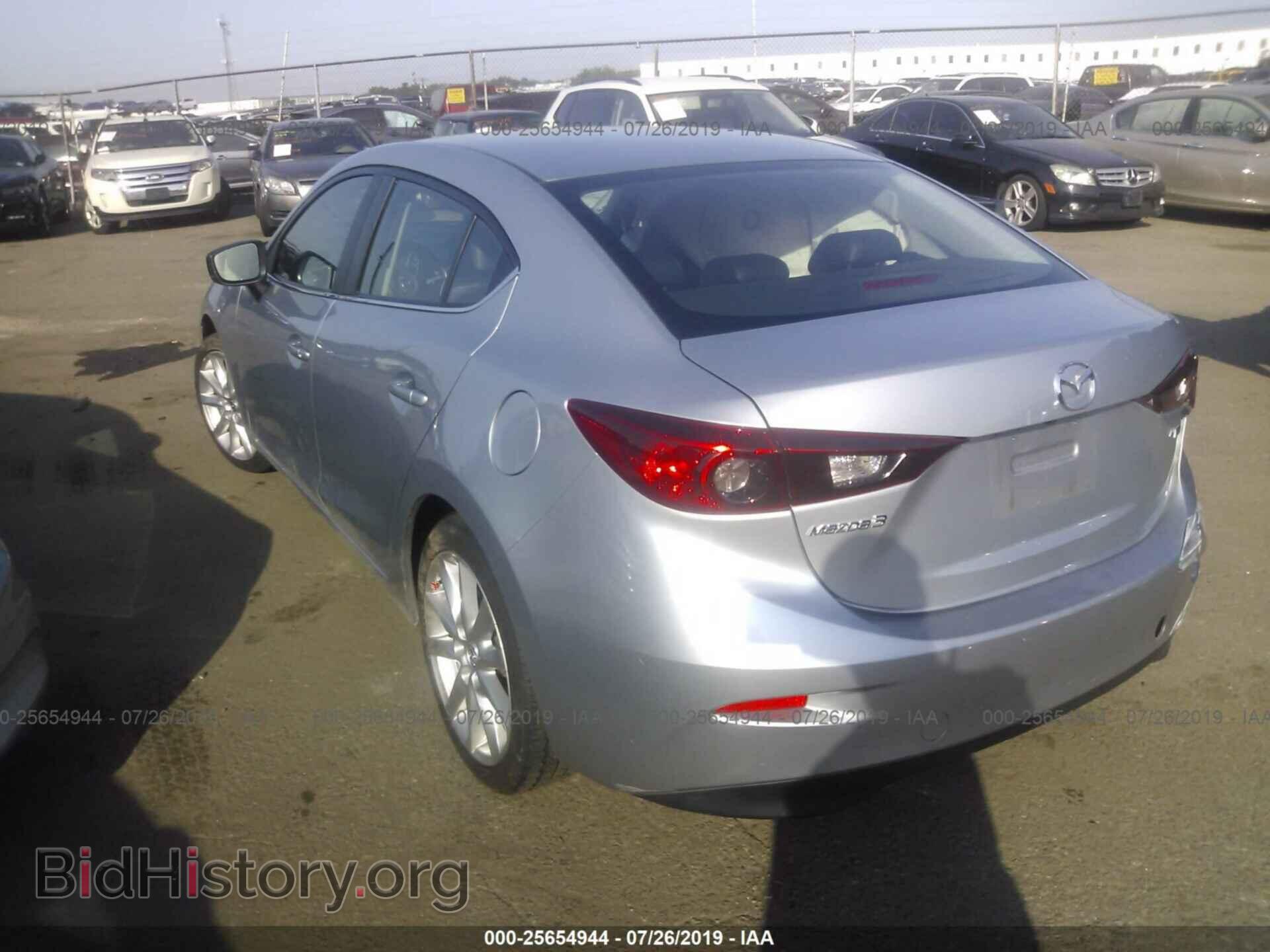 2017 MAZDA 3 - VIN: 3MZBN1V78HM111052 - Фото 3