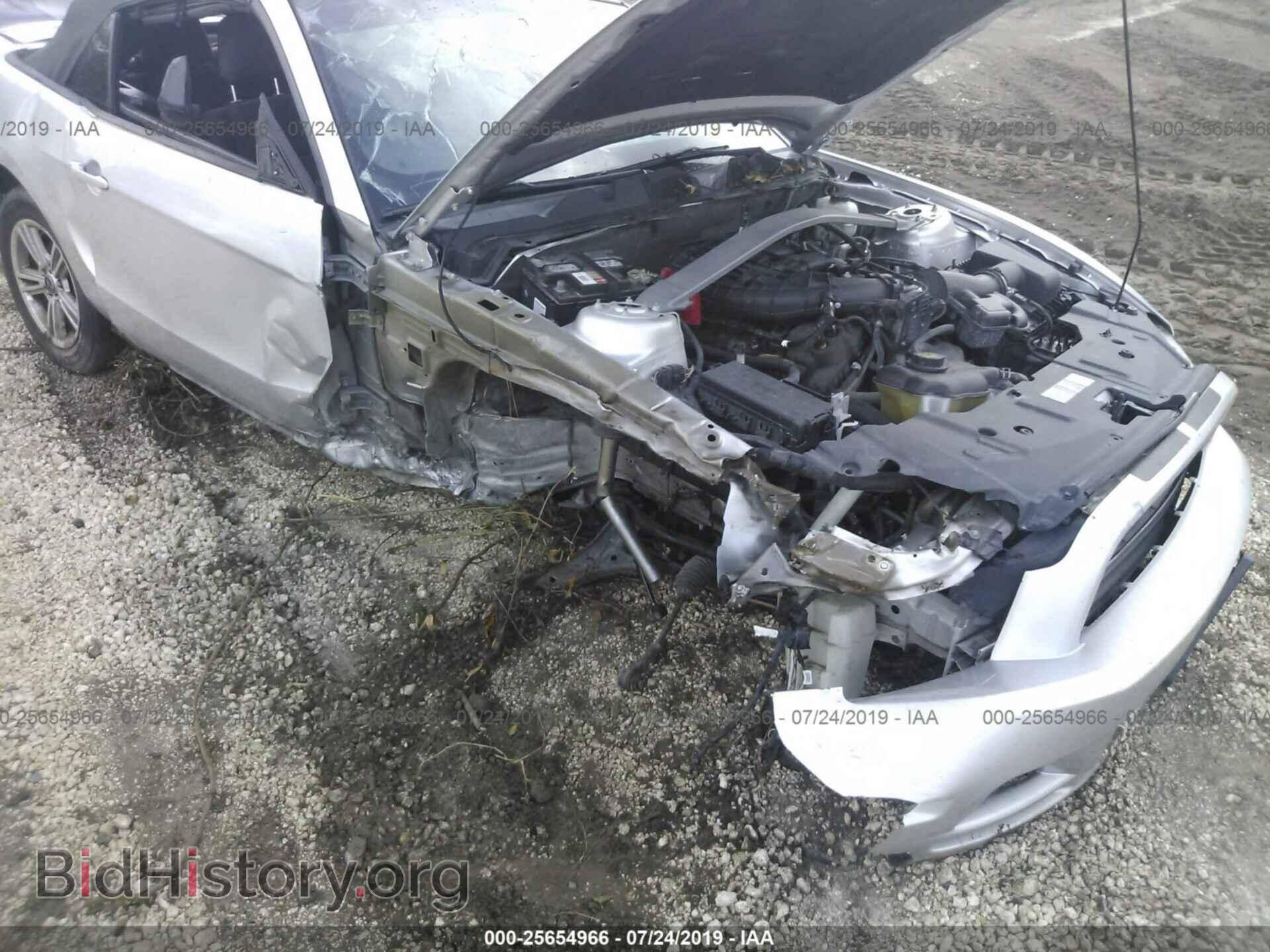 2013 FORD MUSTANG - VIN: 1ZVBP8EM9D5229944 - Фото 6