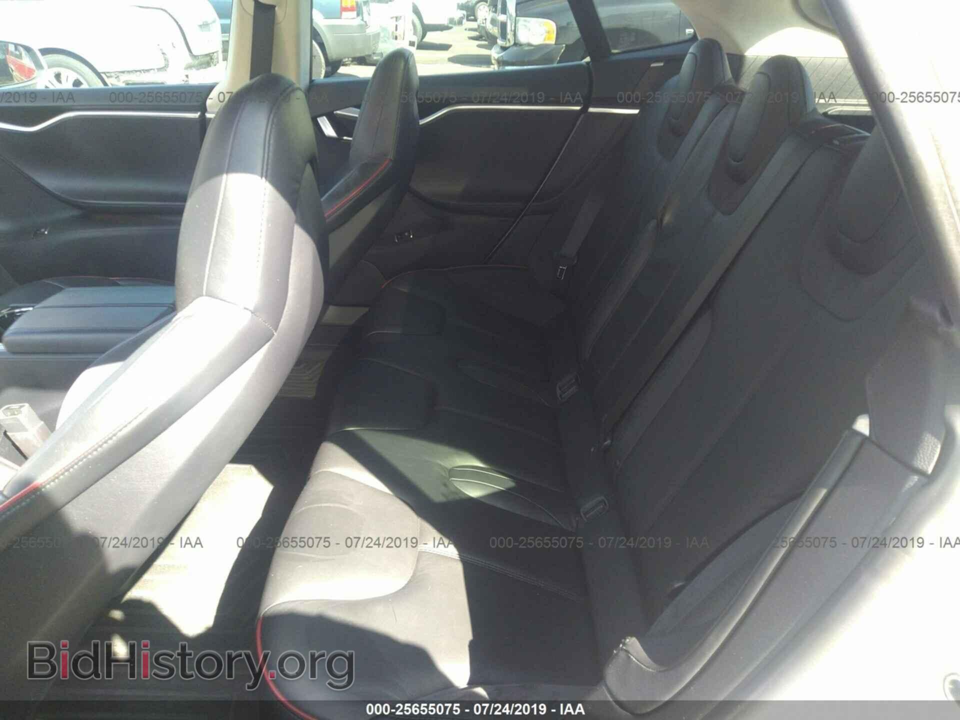 2013 TESLA MODEL S - VIN: 5YJSA1DP9DFP05812 - Фото 8
