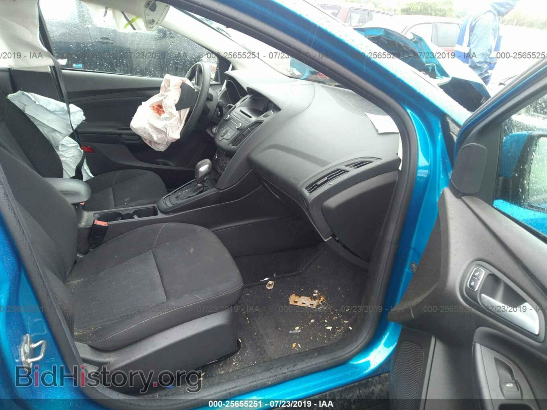 2017 FORD FOCUS - VIN: 1FADP3F29HL256869 - Photo 5