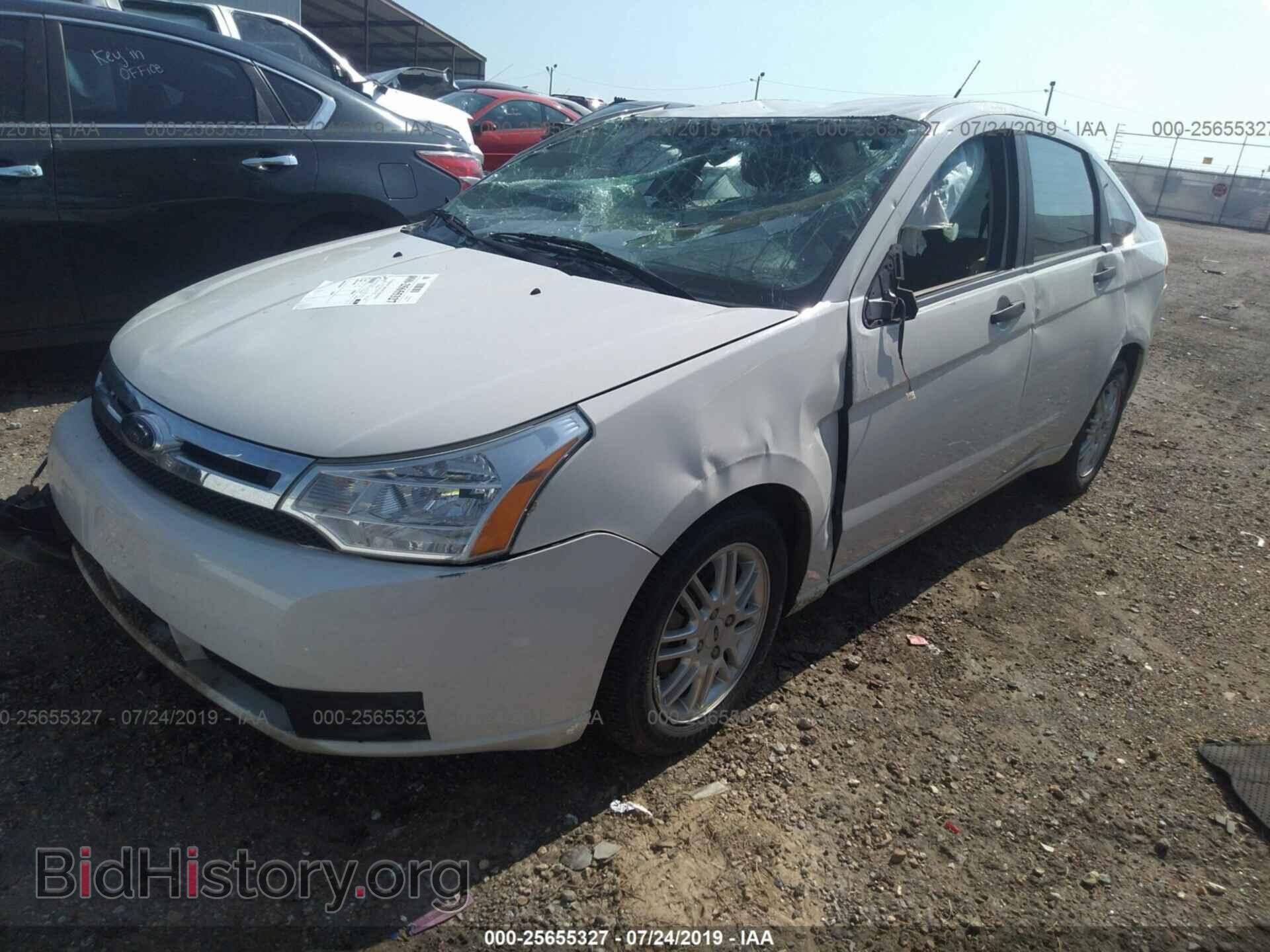 2009 FORD FOCUS - VIN: 1FAHP35N49W159110 - Фото 2