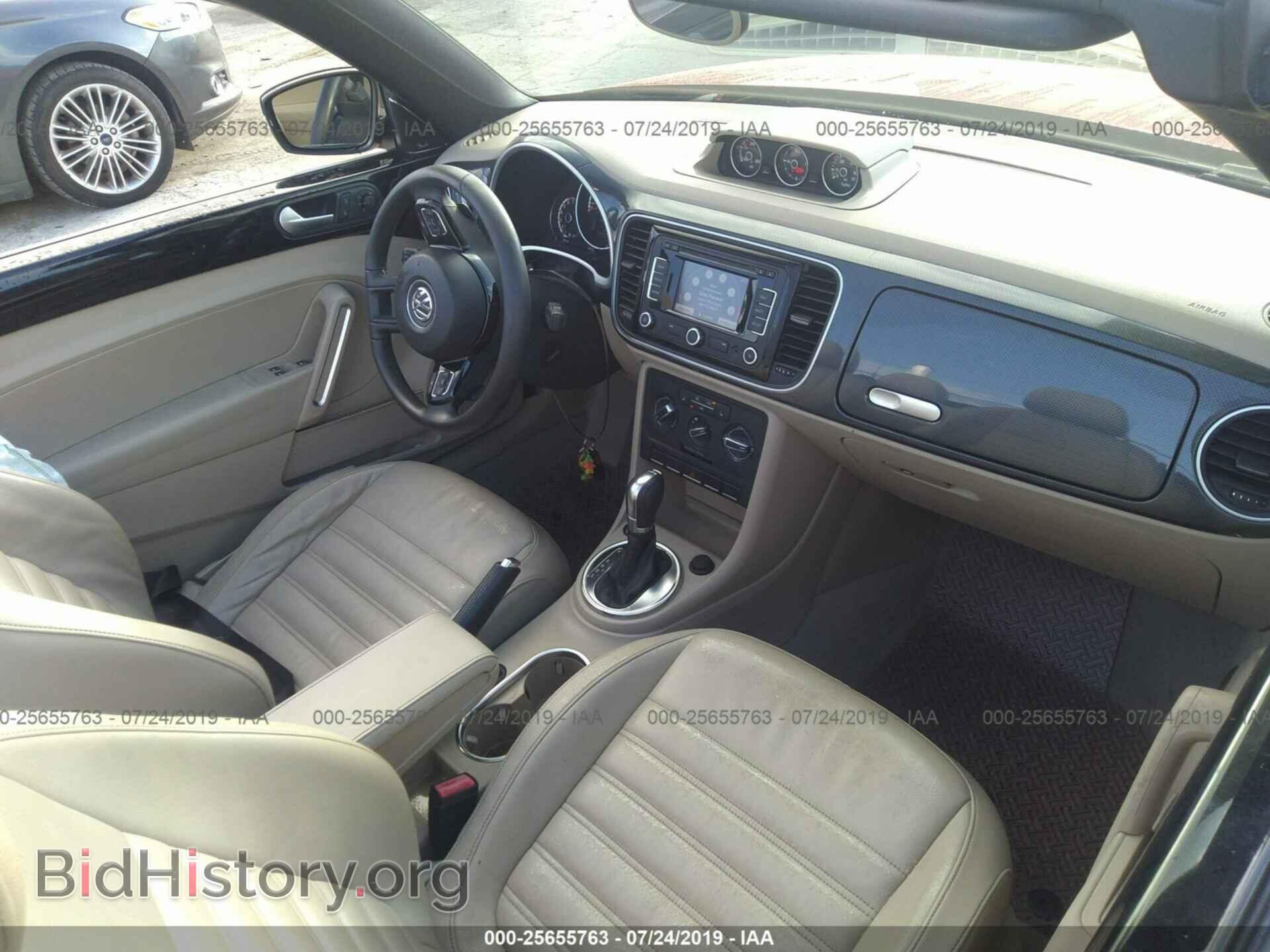 2013 VOLKSWAGEN BEETLE - VIN: 3VW7A7AT2DM800988 - Фото 5