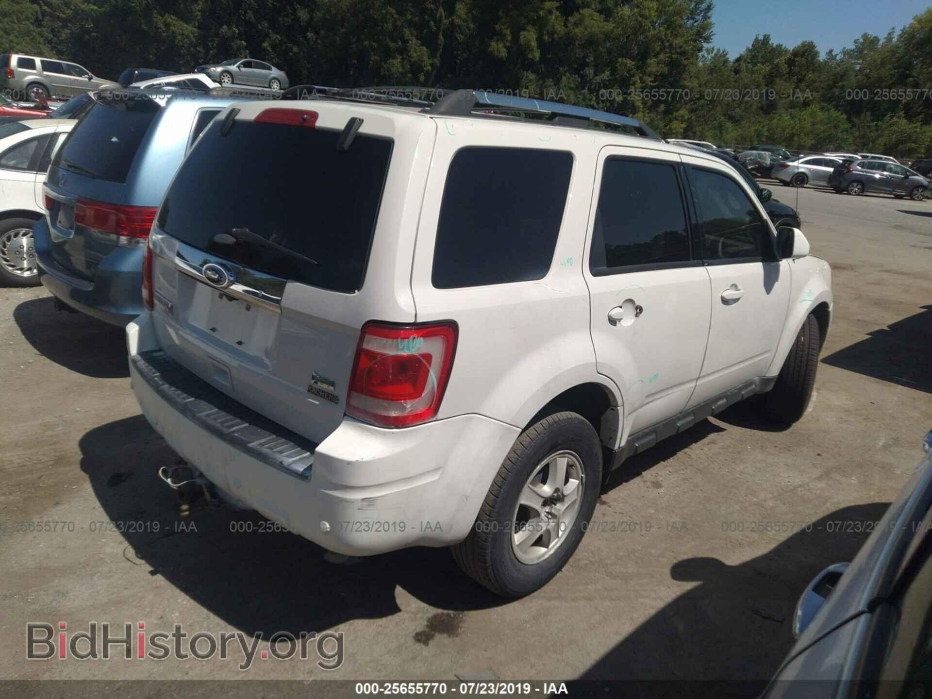 2011 FORD ESCAPE - VIN: 1FMCU0EG4BKC70990 - Photo 4