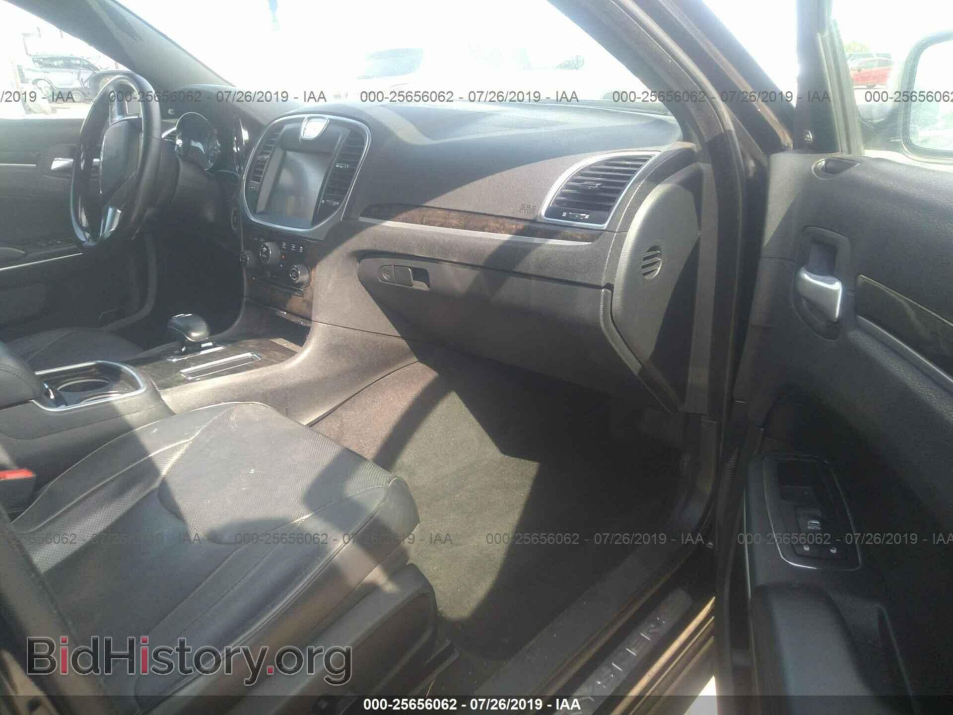 2014 Chrysler 300c - VIN: 2C3CCAEG8EH358146 - Фото 5