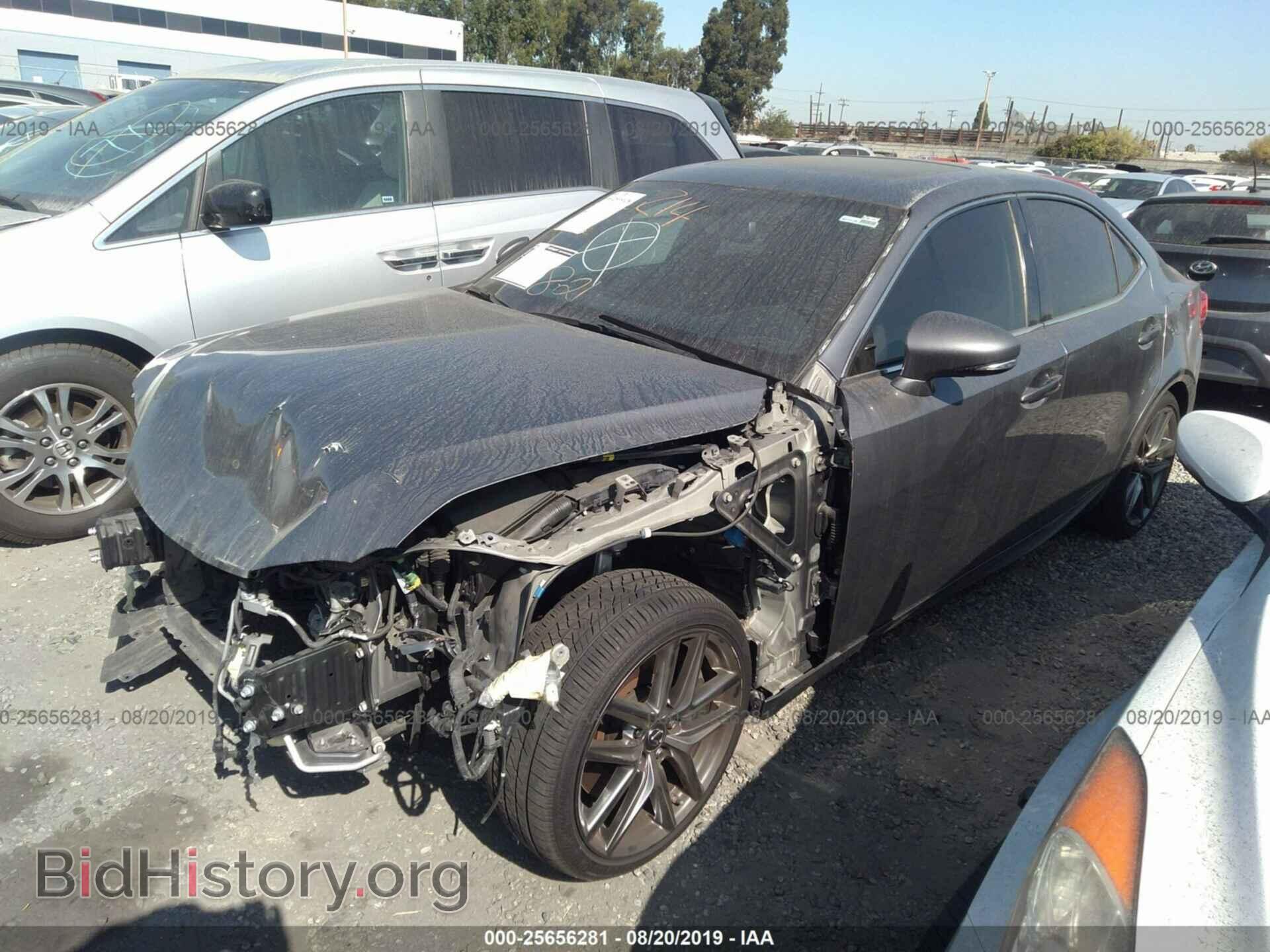 2014 LEXUS IS - VIN: JTHBE1D24E5008204 - Photo 2