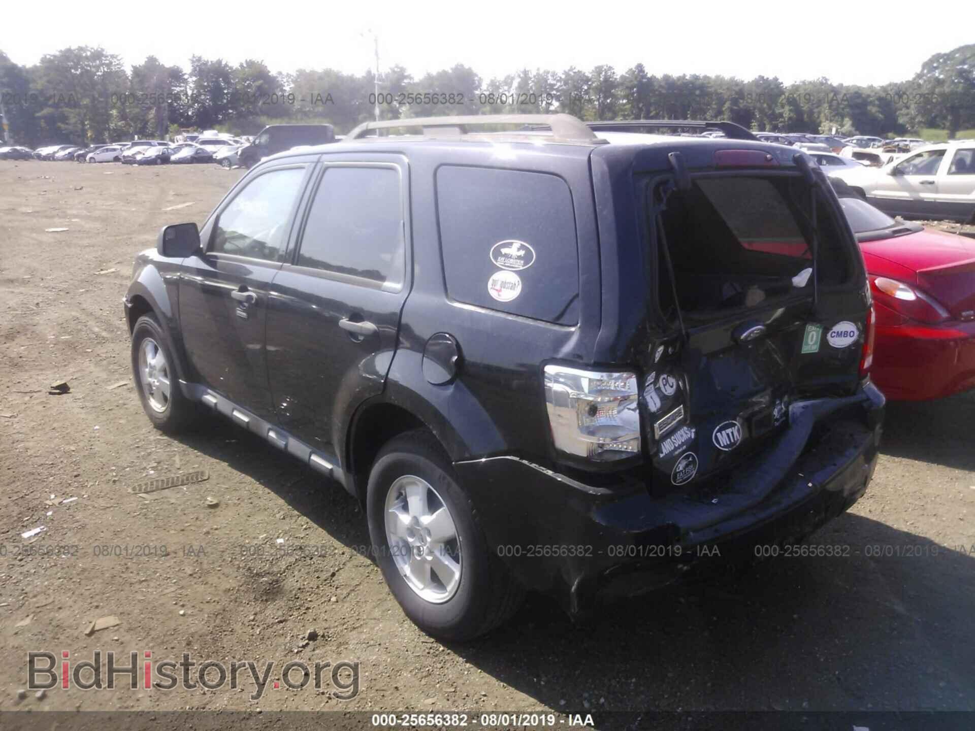 2011 FORD ESCAPE - VIN: 1FMCU0D78BKA24851 - Photo 3