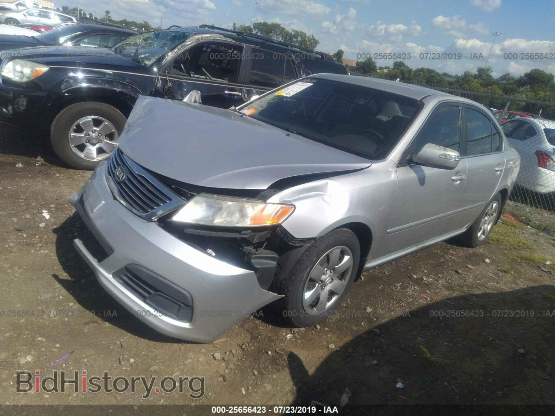 2009 KIA OPTIMA - VIN: KNAGE228995327069 - Фото 2