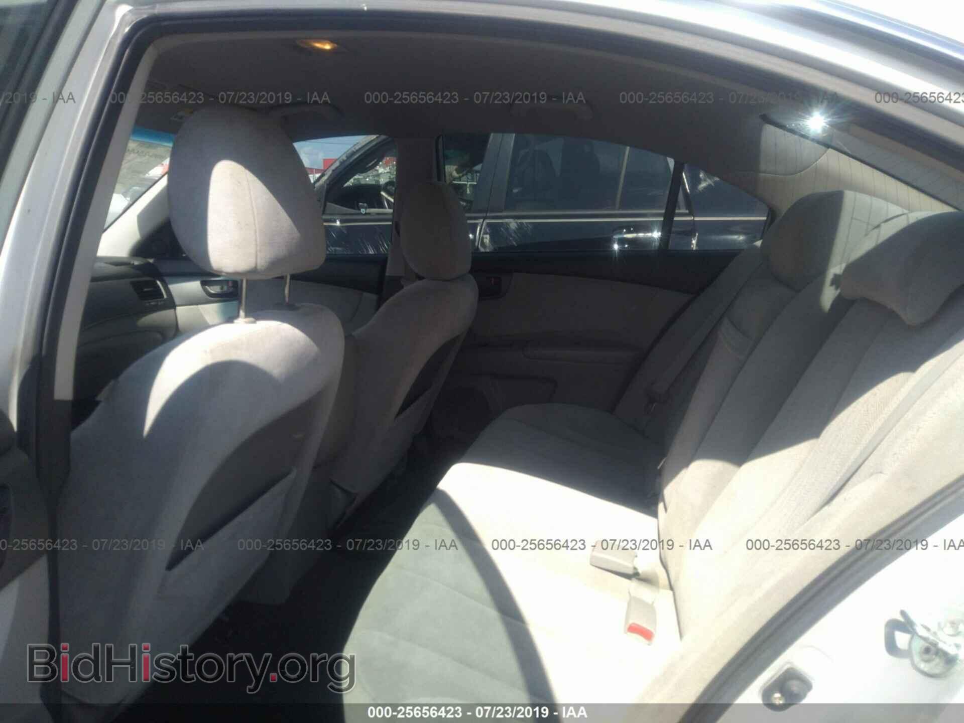 2009 KIA OPTIMA - VIN: KNAGE228995327069 - Фото 8