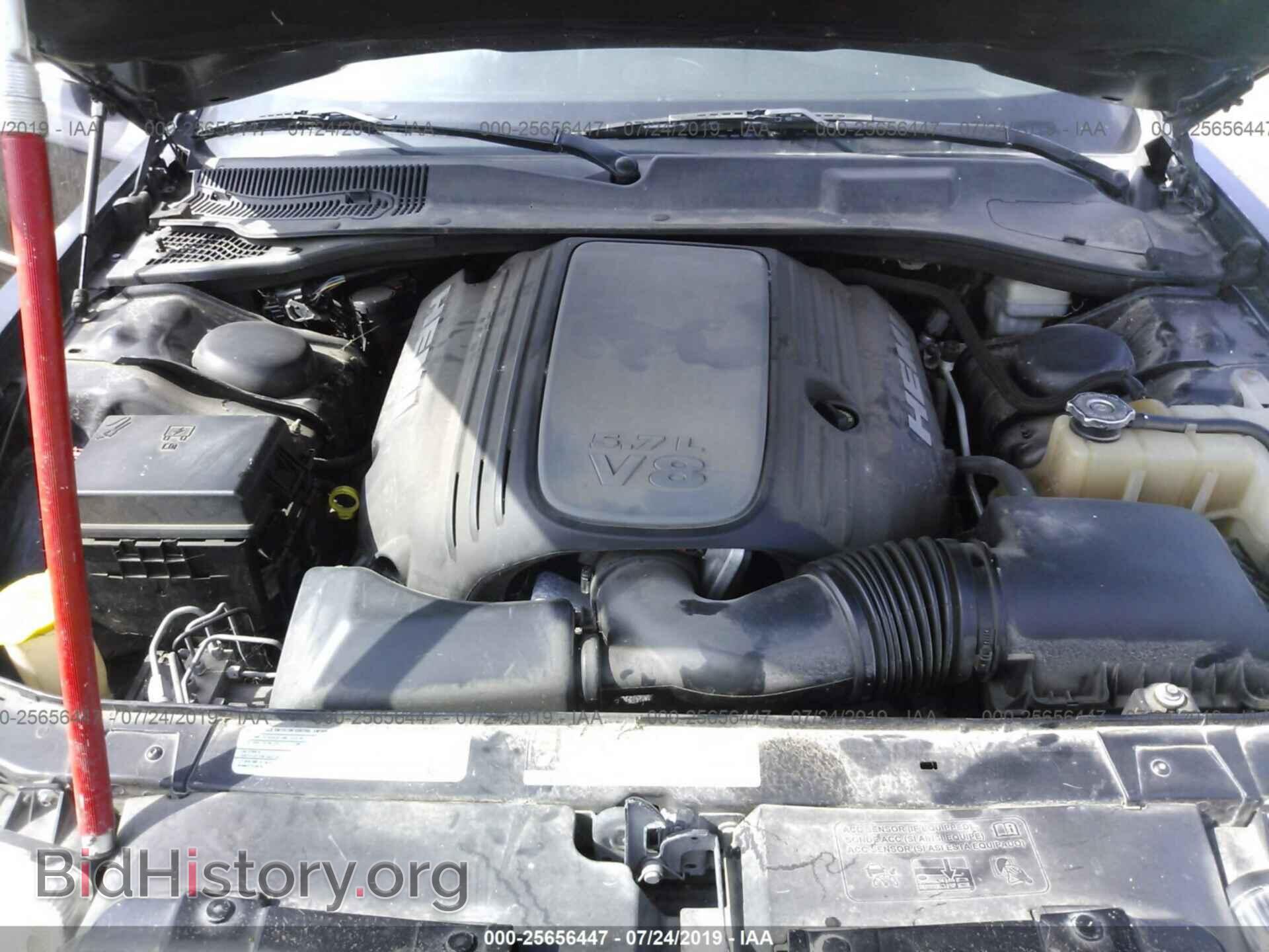 2010 CHRYSLER 300C - VIN: 2C3CA6CT4AH221895 - Фото 10