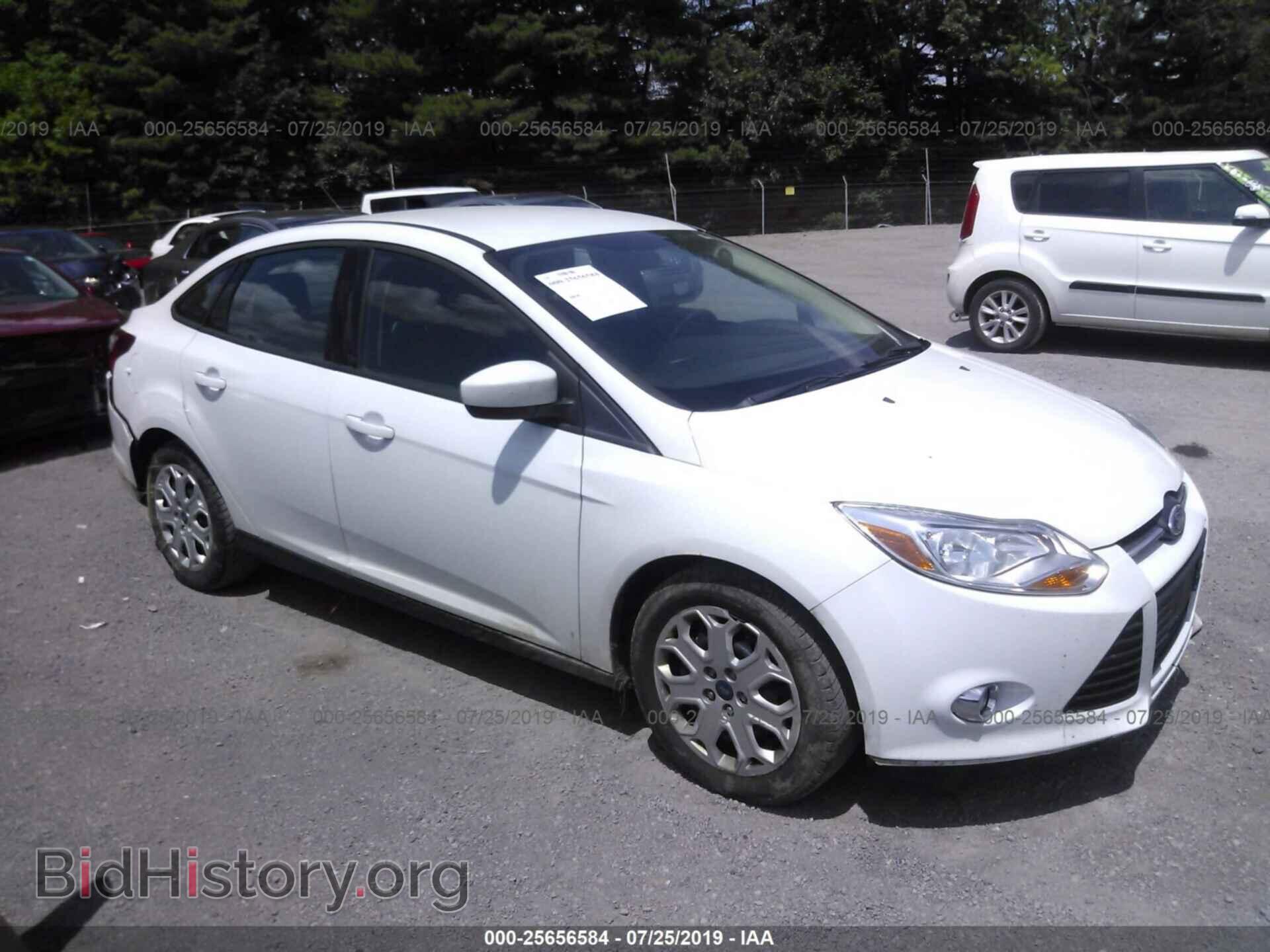 Фотография 1FAHP3F25CL283402 - FORD FOCUS 2012