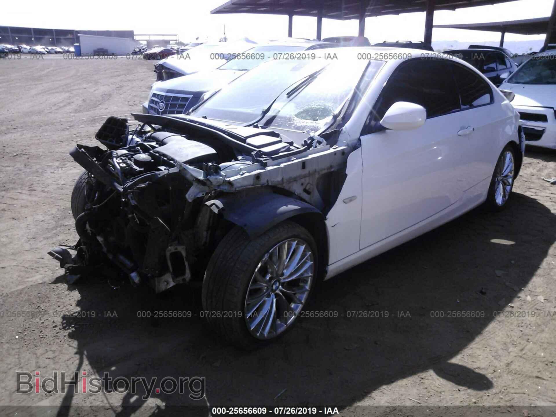 2011 BMW 335 - VIN: WBAKG7C58BE598376 - Фото 2