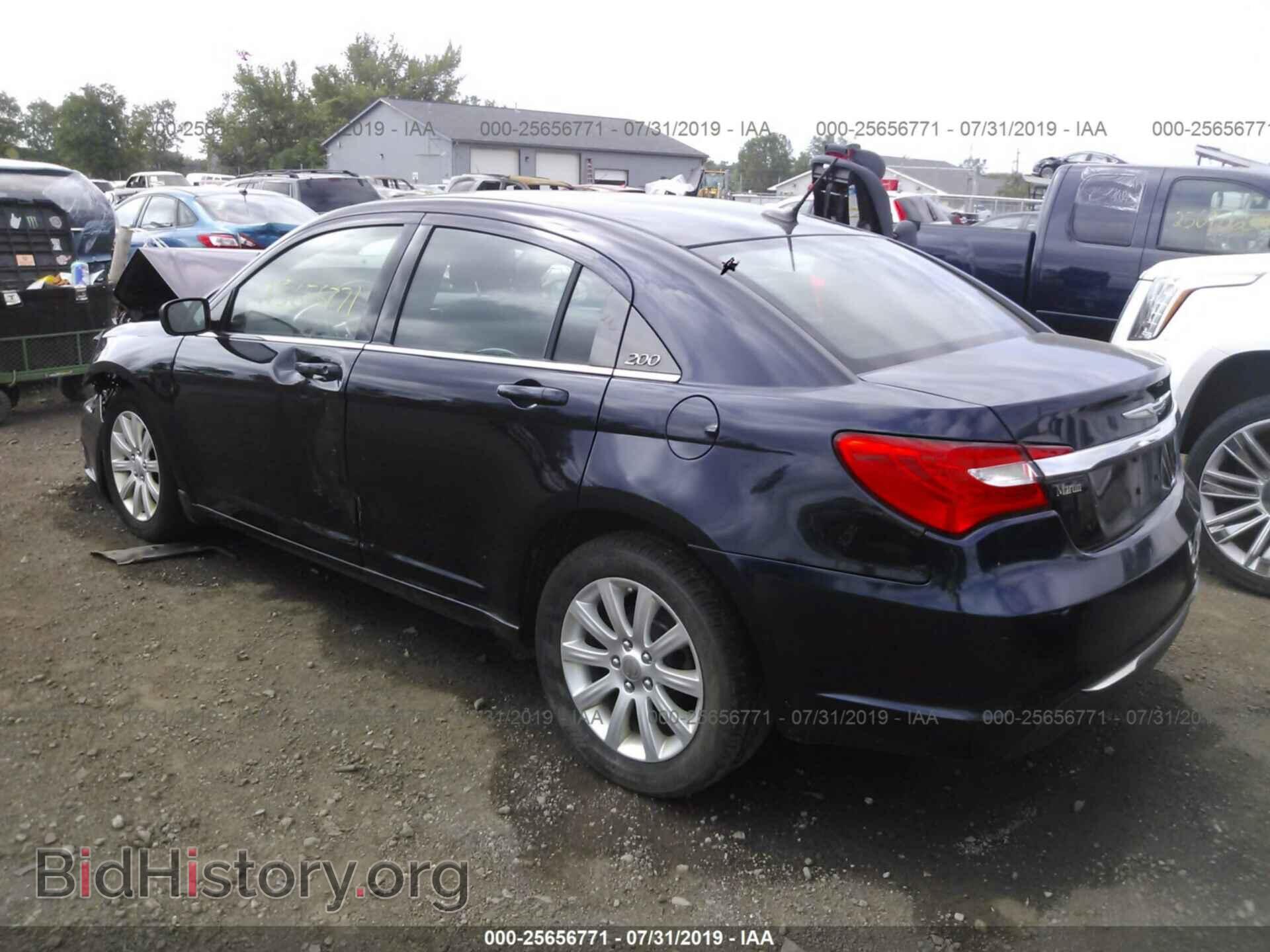 2012 CHRYSLER 200 - VIN: 1C3CCBBB0CN278004 - Фото 3