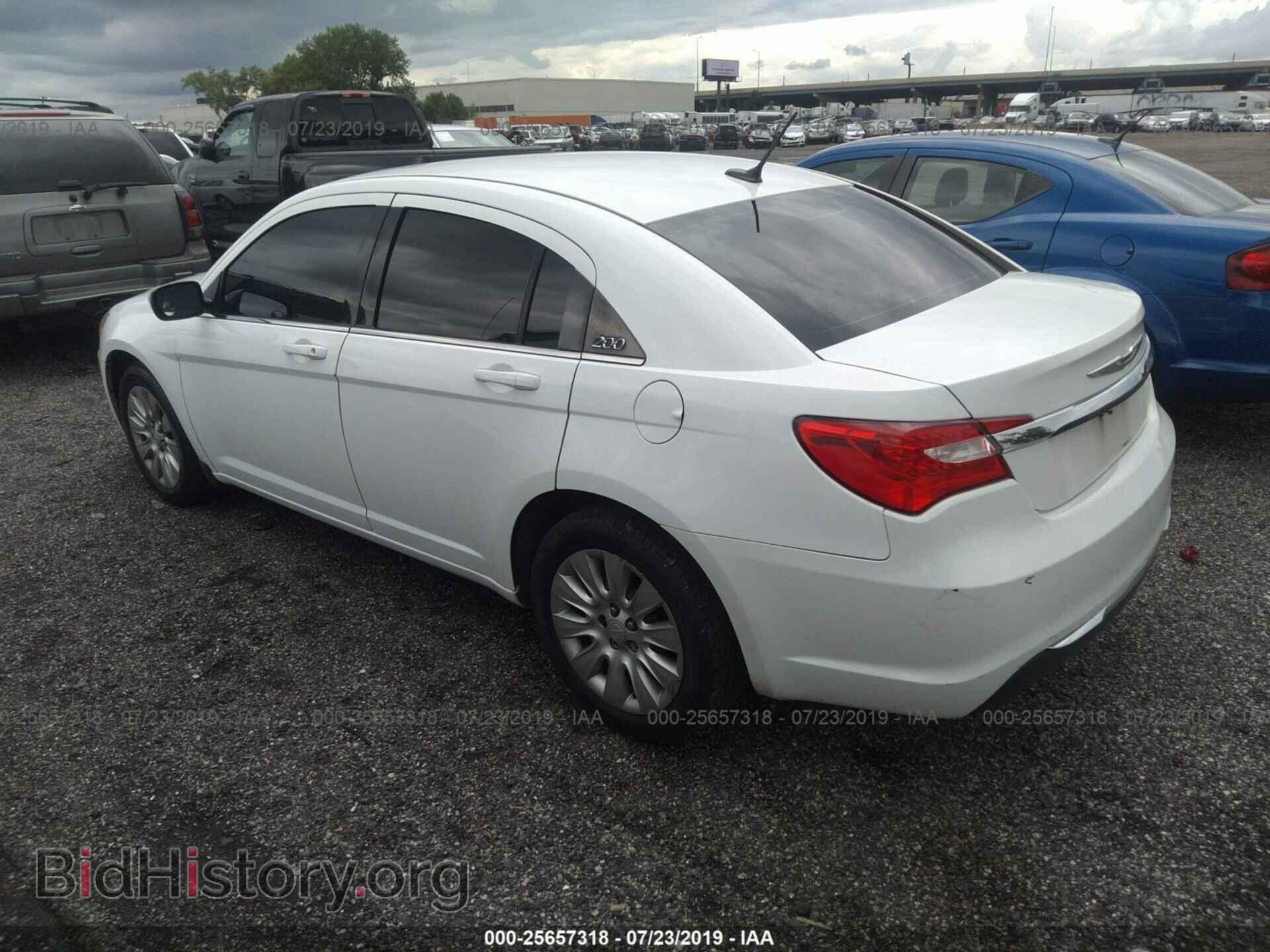 2012 CHRYSLER 200 - VIN: 1C3CCBAB8CN113562 - Фото 3