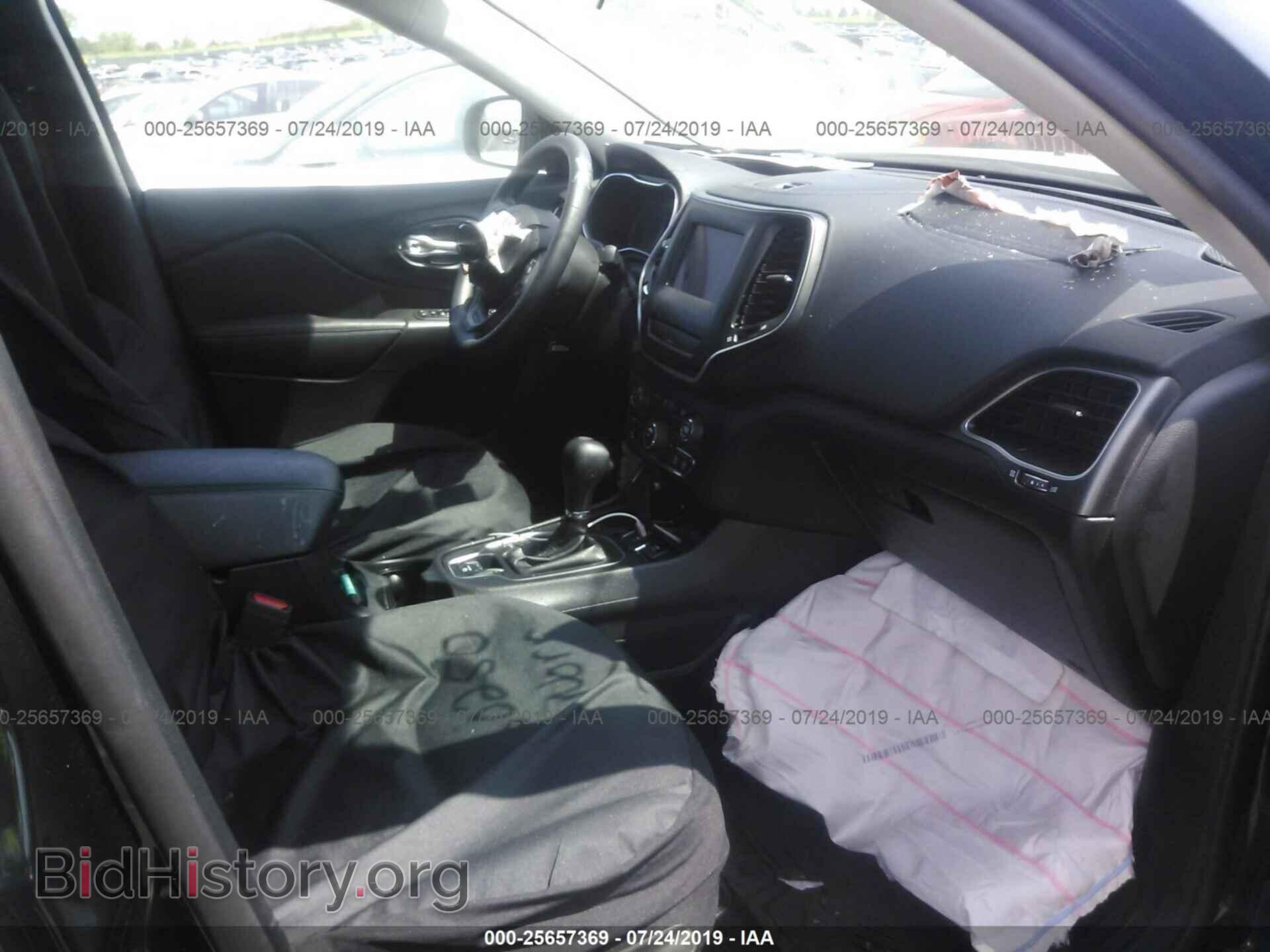 2019 JEEP CHEROKEE - VIN: 1C4PJLCB8KD285293 - Фото 5