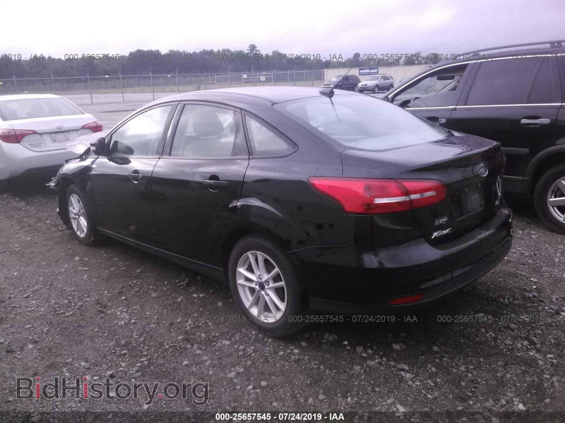 2017 FORD FOCUS - VIN: 1FADP3F23HL251294 - Фото 3