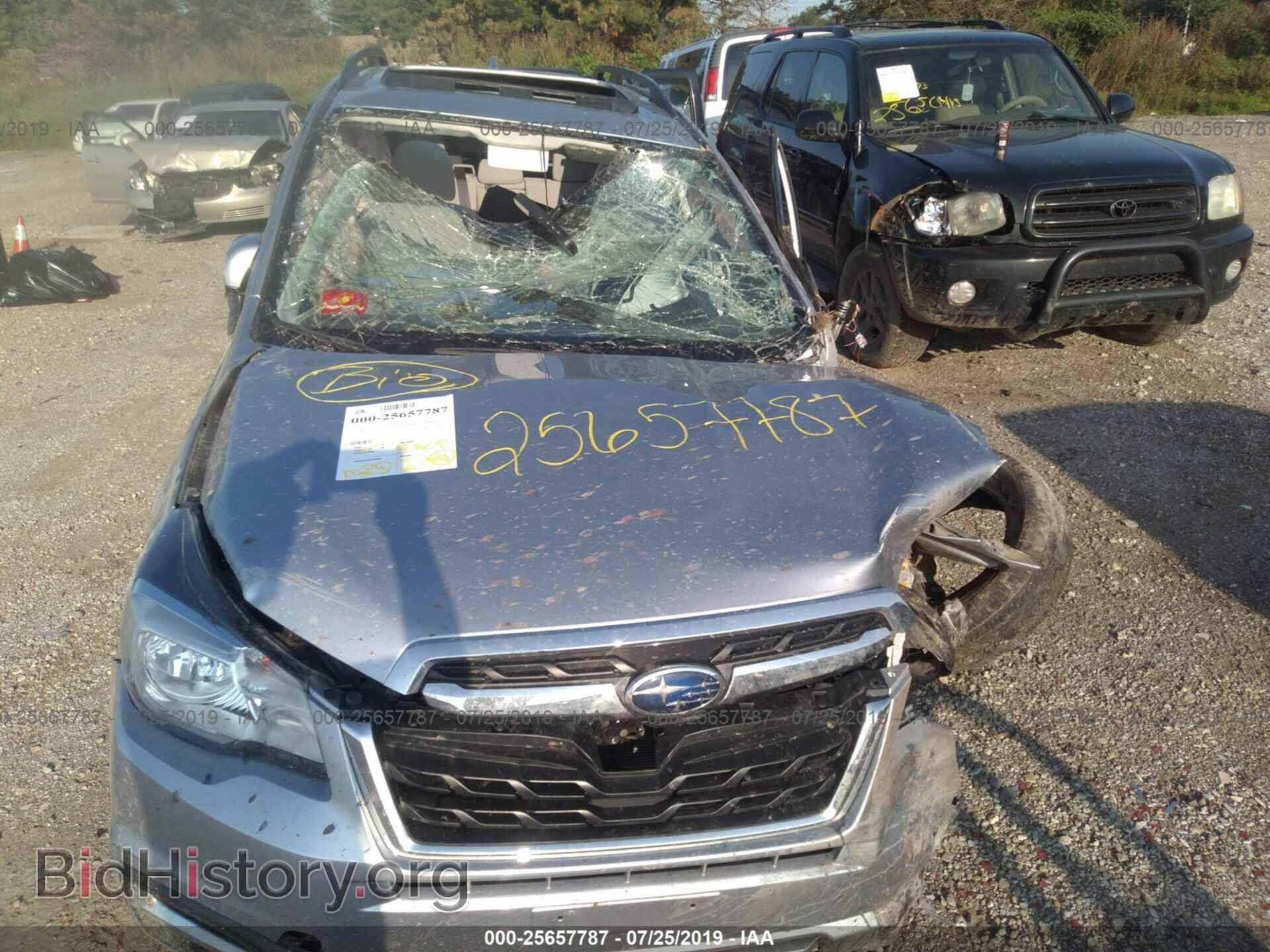 2017 SUBARU FORESTER - VIN: JF2SJAEC0HH547668 - Фото 6