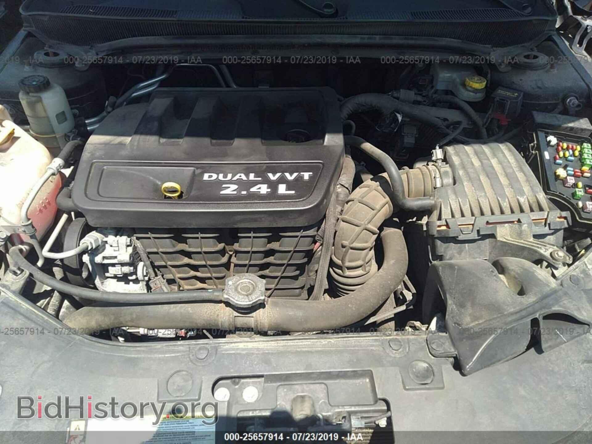 2013 CHRYSLER 200 - VIN: 1C3CCBBB4DN696129 - Фото 10
