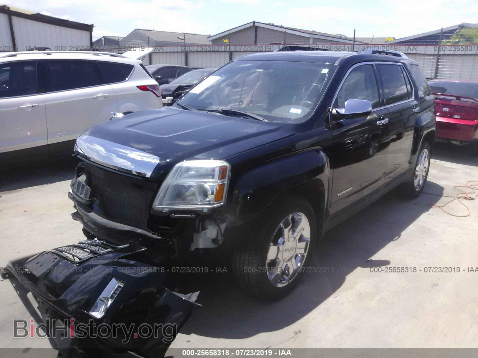 2011 GMC TERRAIN - VIN: 2CTFLXE54B6464647 - Фото 2
