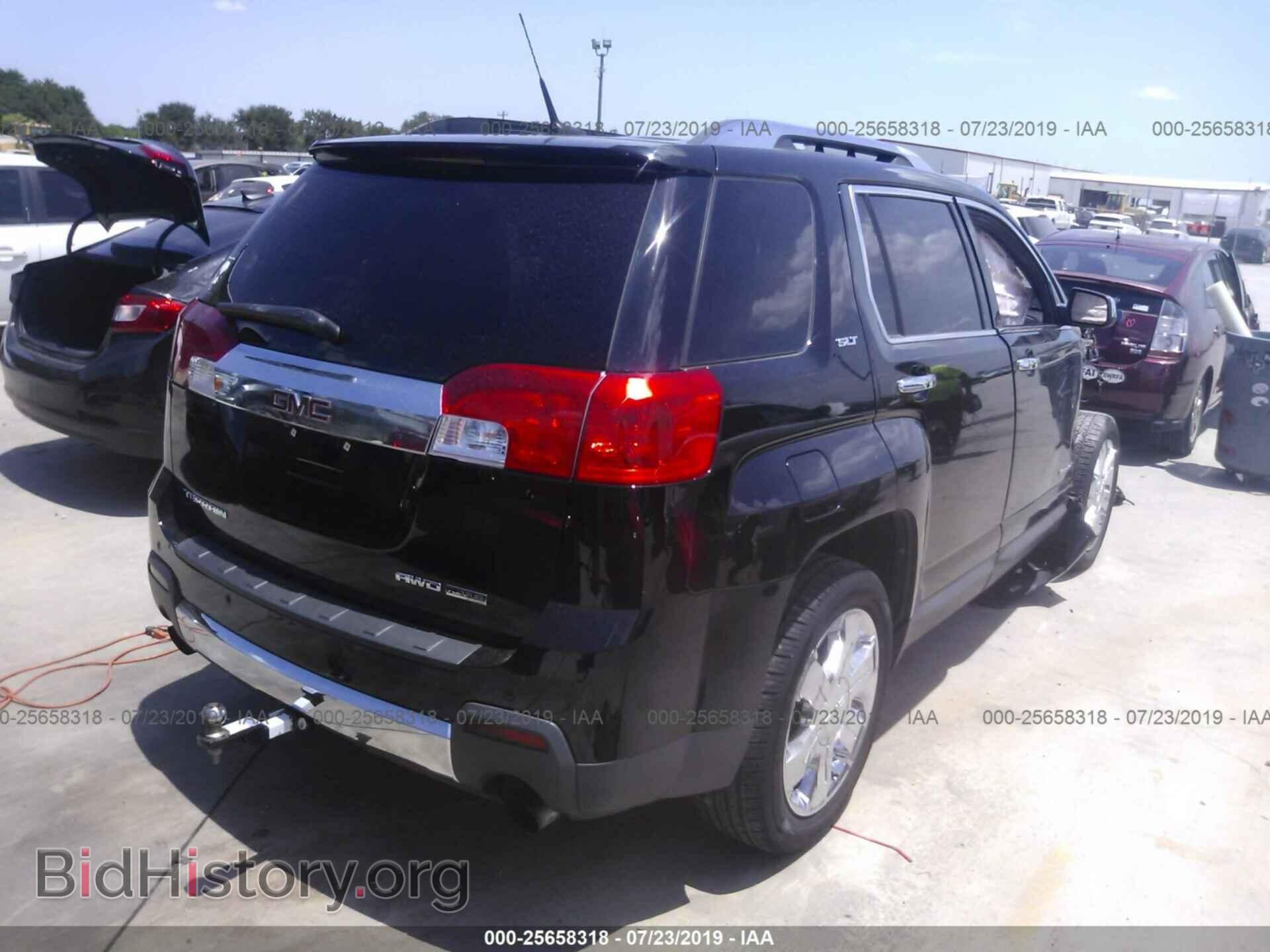 2011 GMC TERRAIN - VIN: 2CTFLXE54B6464647 - Фото 4