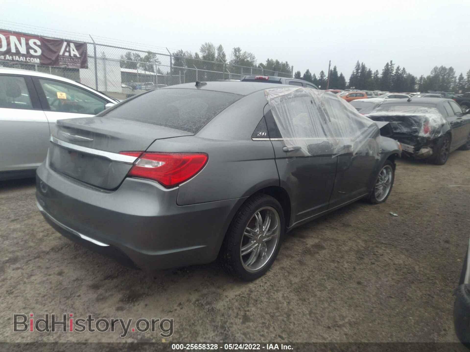 2013 CHRYSLER 200 - VIN: 1C3CCBAB5DN639844 - Фото 4