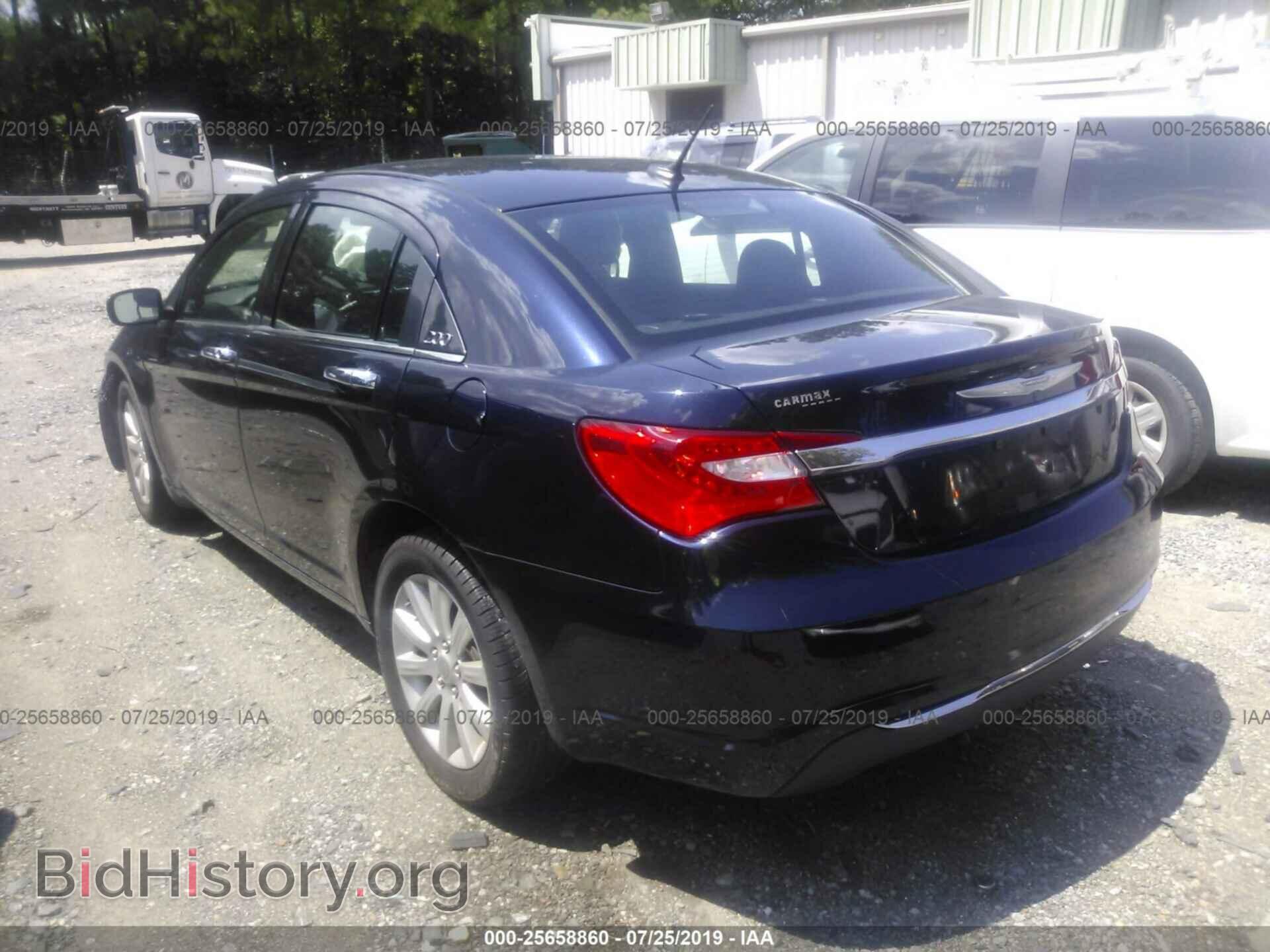 2012 CHRYSLER 200 - VIN: 1C3CCBBB3CN129666 - Фото 3