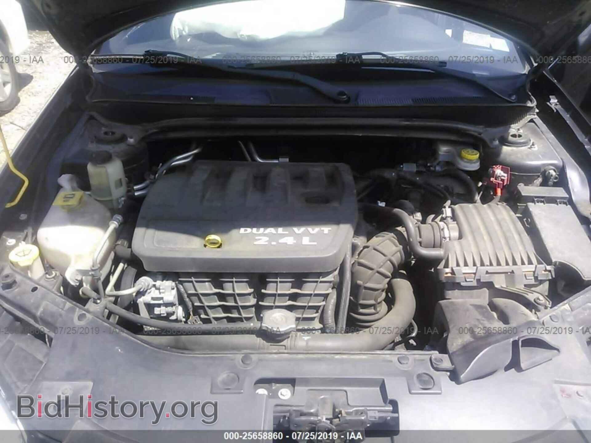 2012 CHRYSLER 200 - VIN: 1C3CCBBB3CN129666 - Фото 10