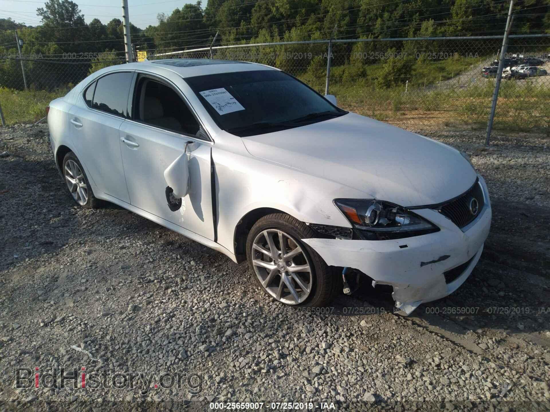 Photo JTHCE5C20C5002989 - LEXUS IS 2012