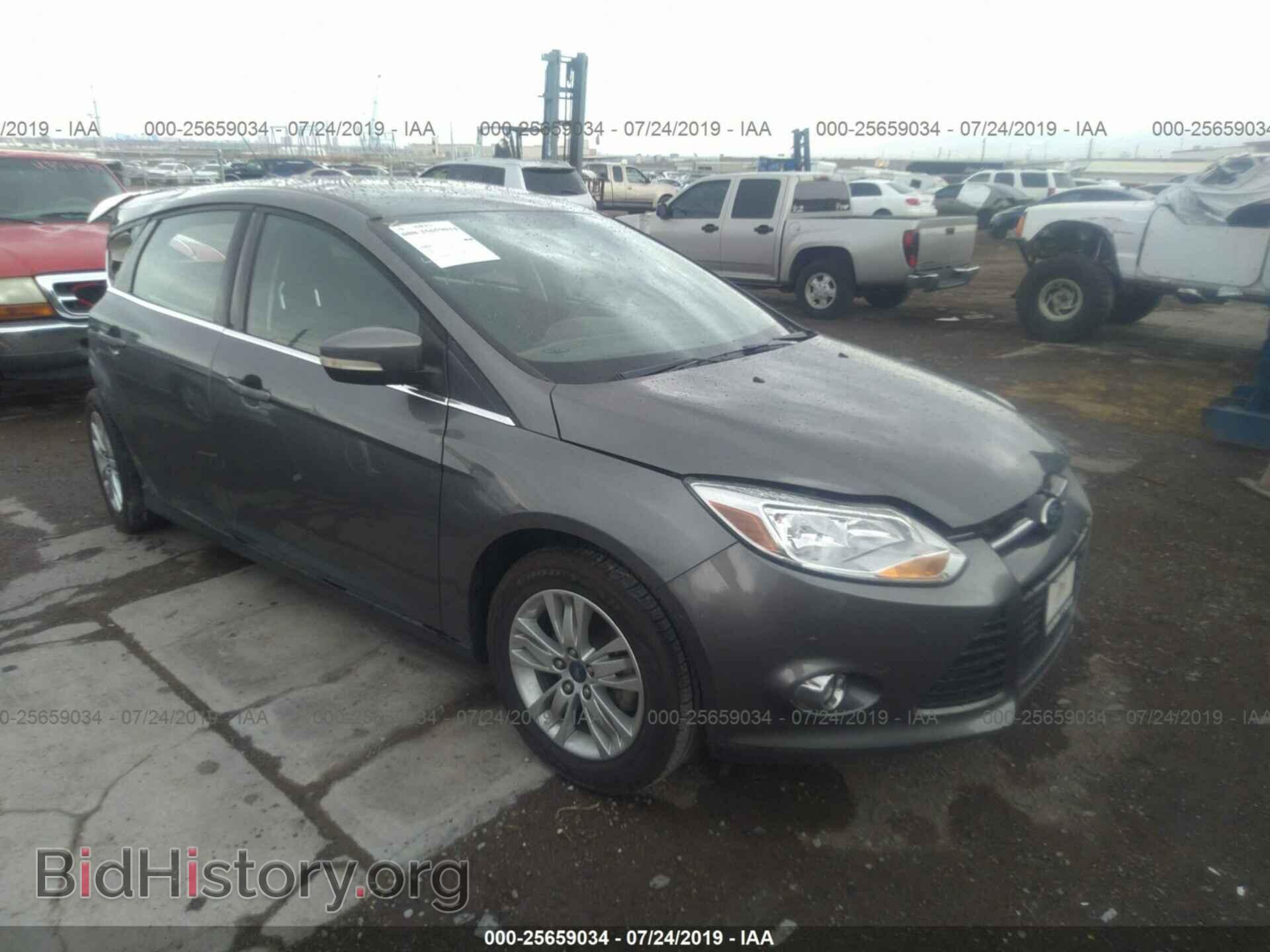 Photo 1FAHP3M21CL362620 - FORD FOCUS 2012