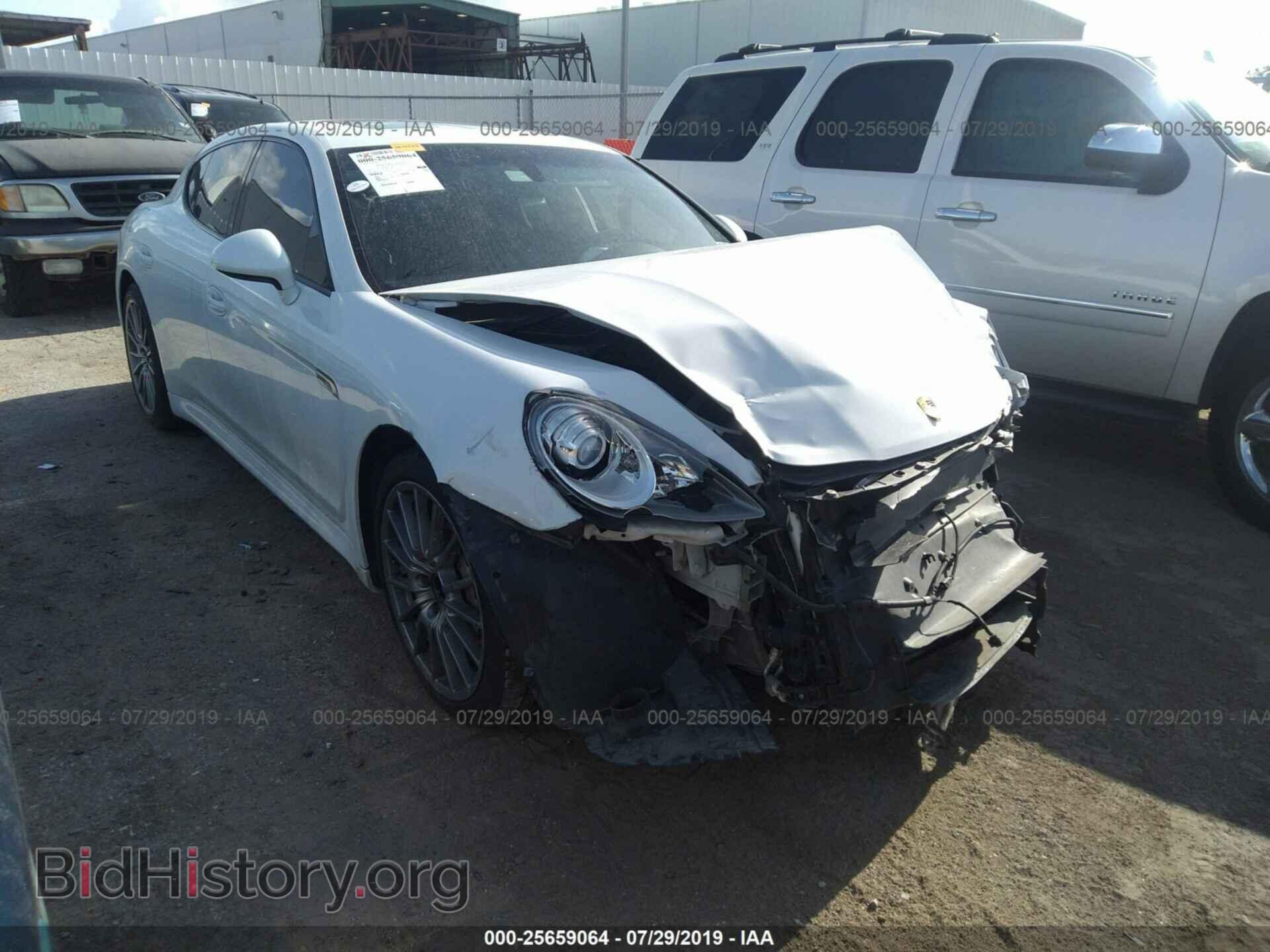 Photo WP0AB2A73DL061224 - PORSCHE PANAMERA 2013