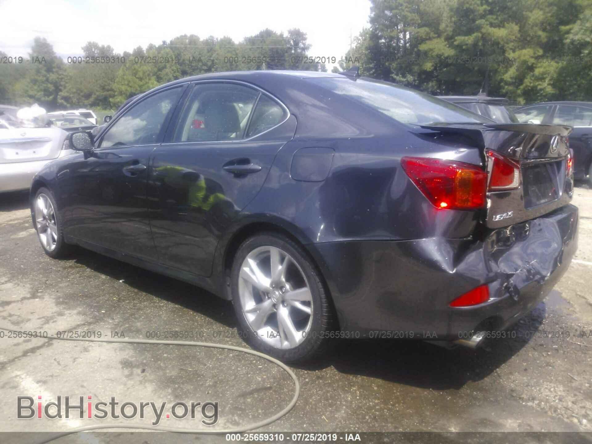 2010 LEXUS IS - VIN: JTHBF5C20A2098484 - Фото 3