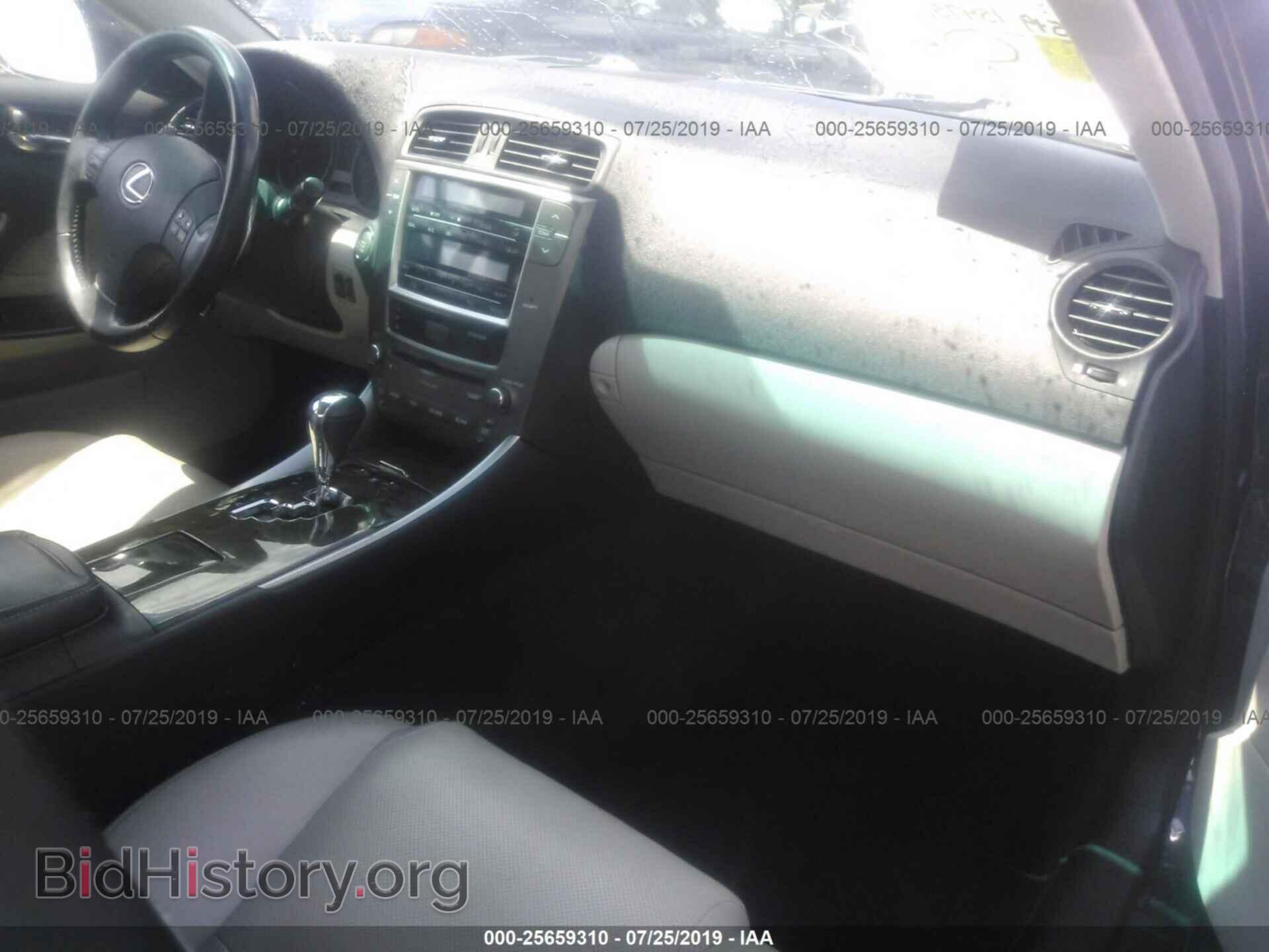 2010 LEXUS IS - VIN: JTHBF5C20A2098484 - Фото 5