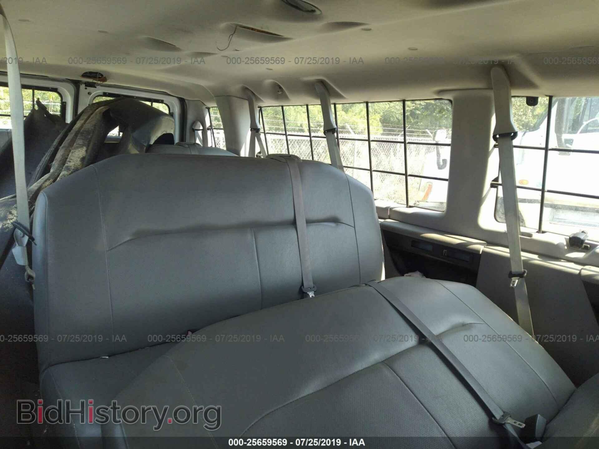 2009 FORD ECONOLINE - VIN: 1FBSS31L09DA91472 - Фото 8