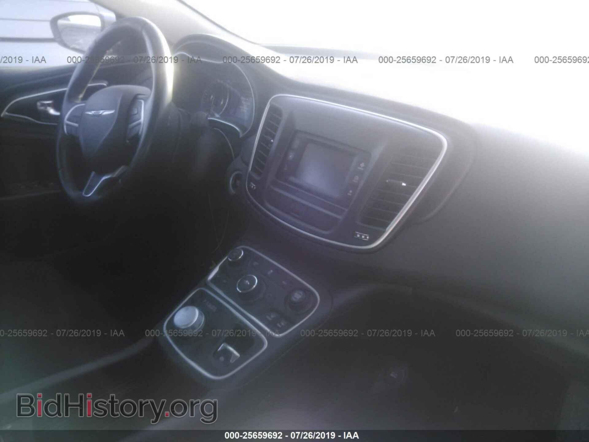 2016 CHRYSLER 200 - VIN: 1C3CCCAB2GN155320 - Фото 5