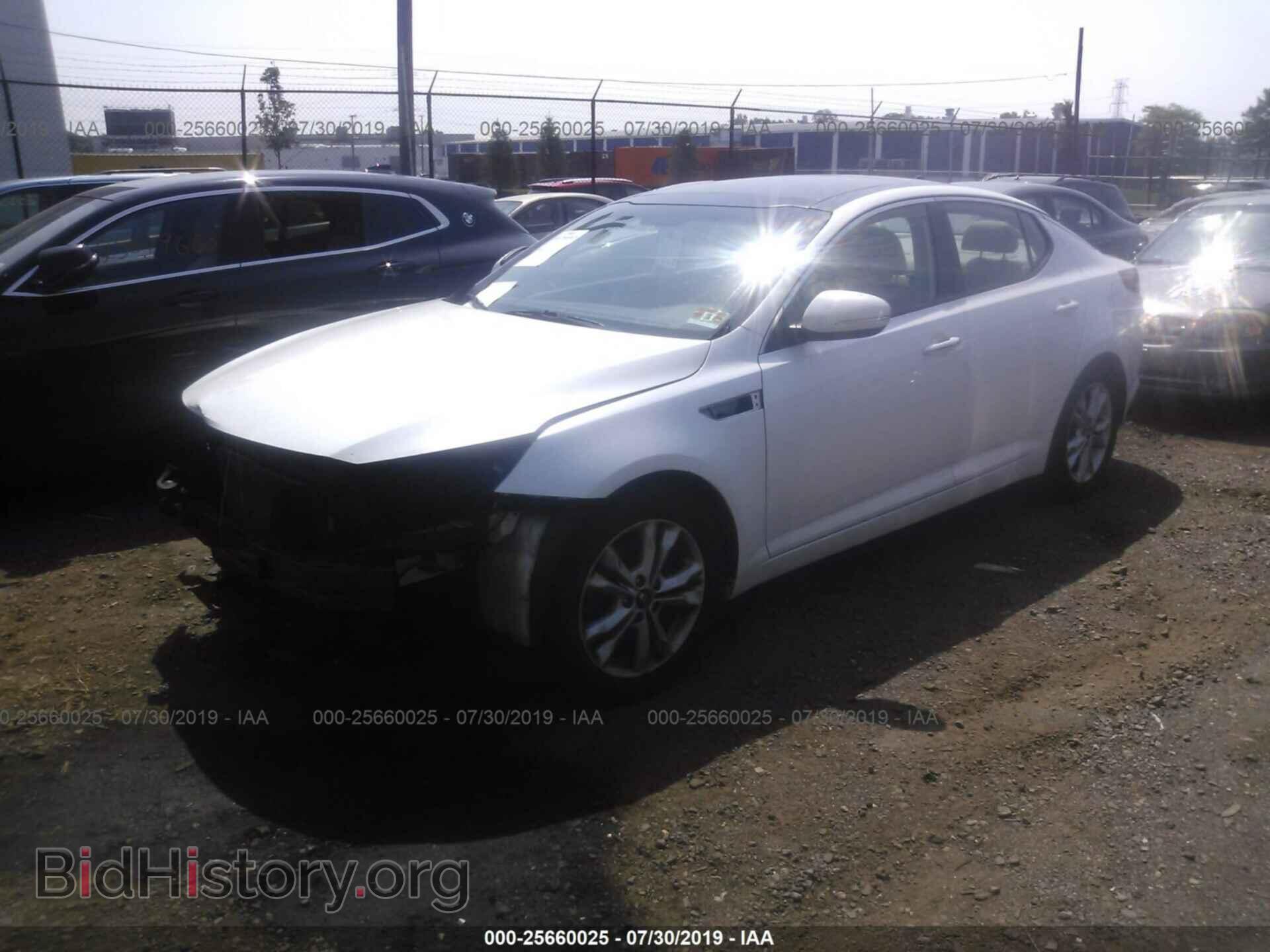 2011 KIA OPTIMA - VIN: KNAGN4A75B5096987 - Фото 2