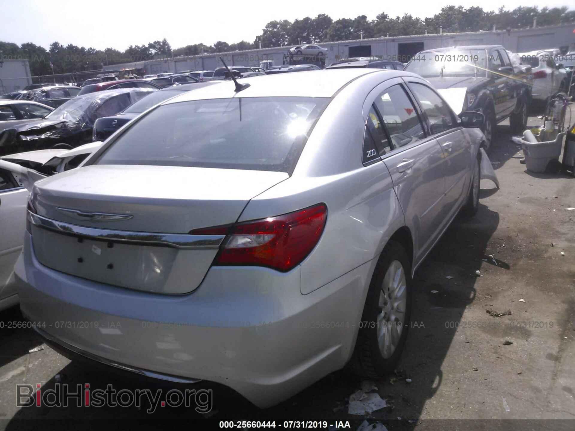 2012 CHRYSLER 200 - VIN: 1C3CCBAB5CN246537 - Photo 4