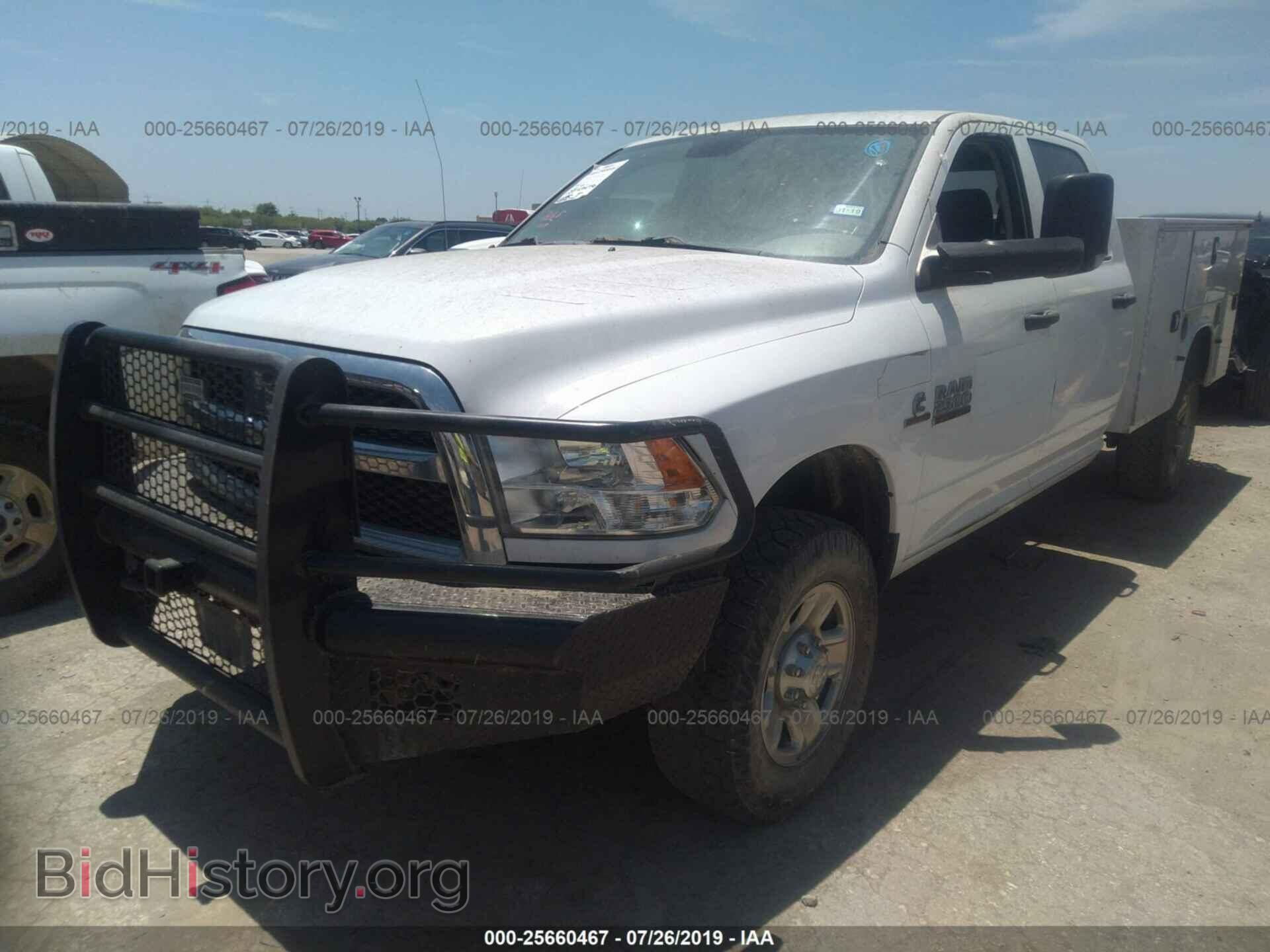 2015 RAM 2500 - VIN: 3C6UR5HL9FG538534 - Фото 2