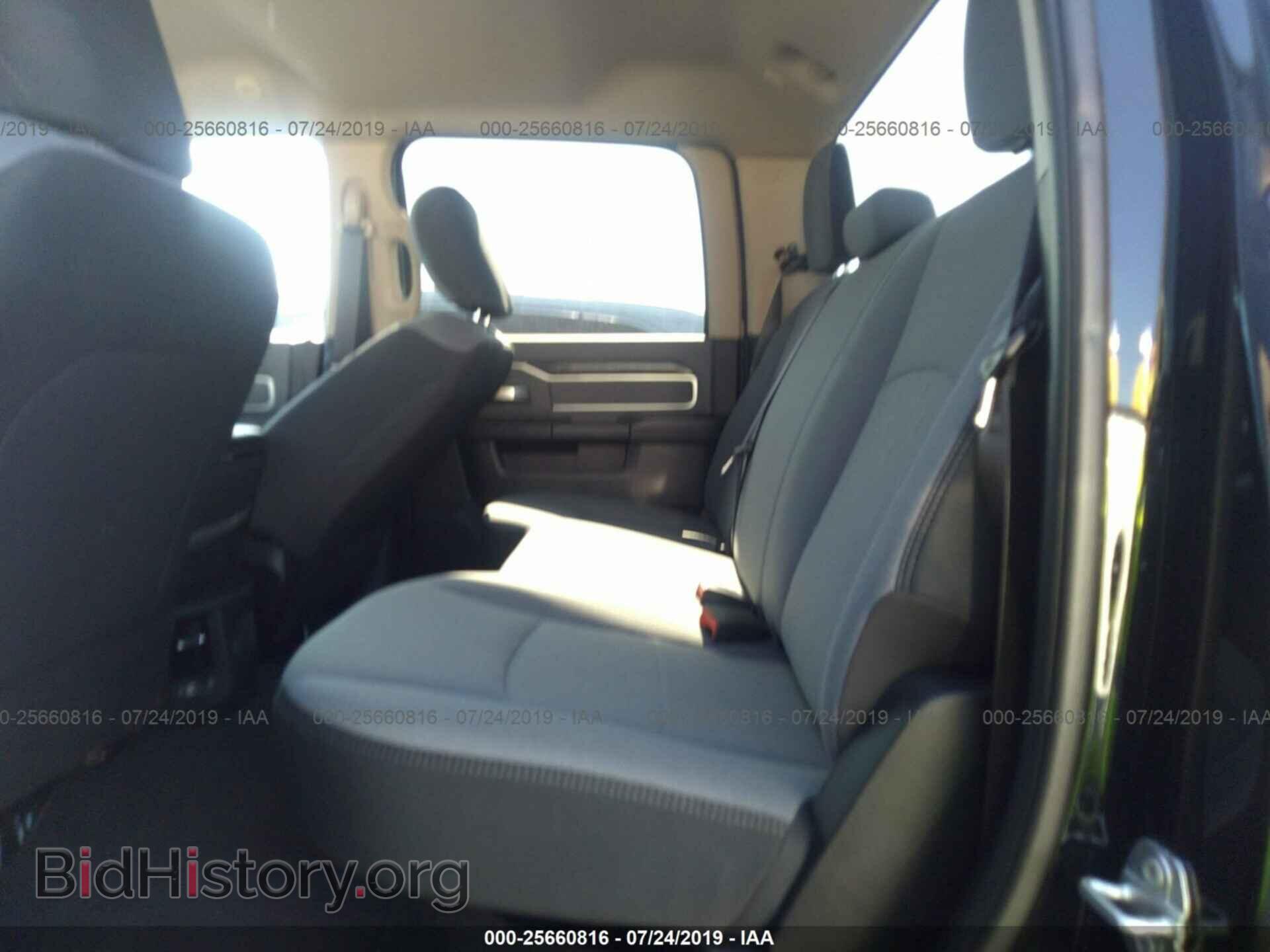 2019 RAM 2500 - VIN: 3C6UR5JL2KG565207 - Photo 8